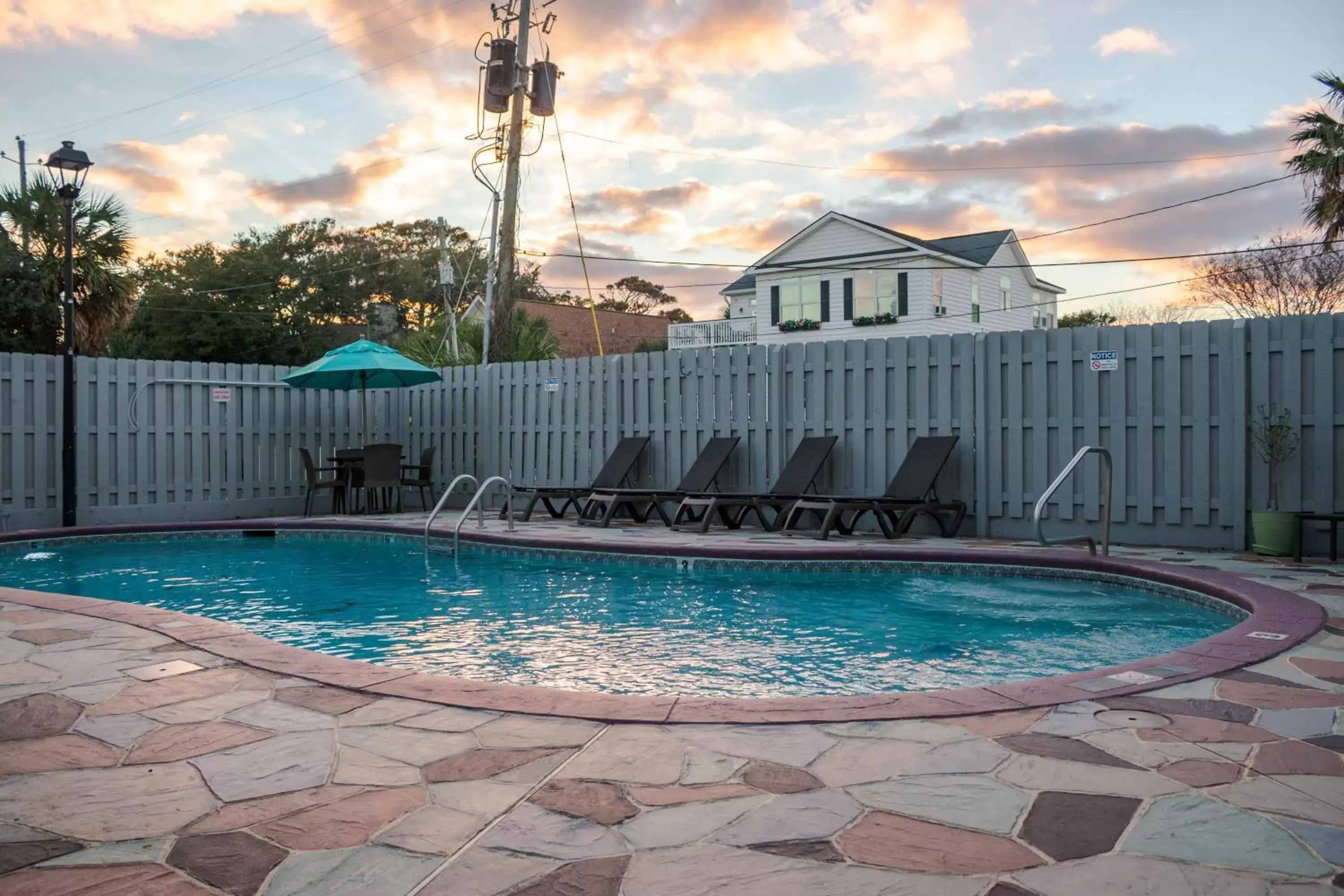 Swimming Pool in Admiral's Inn on Tybee Island