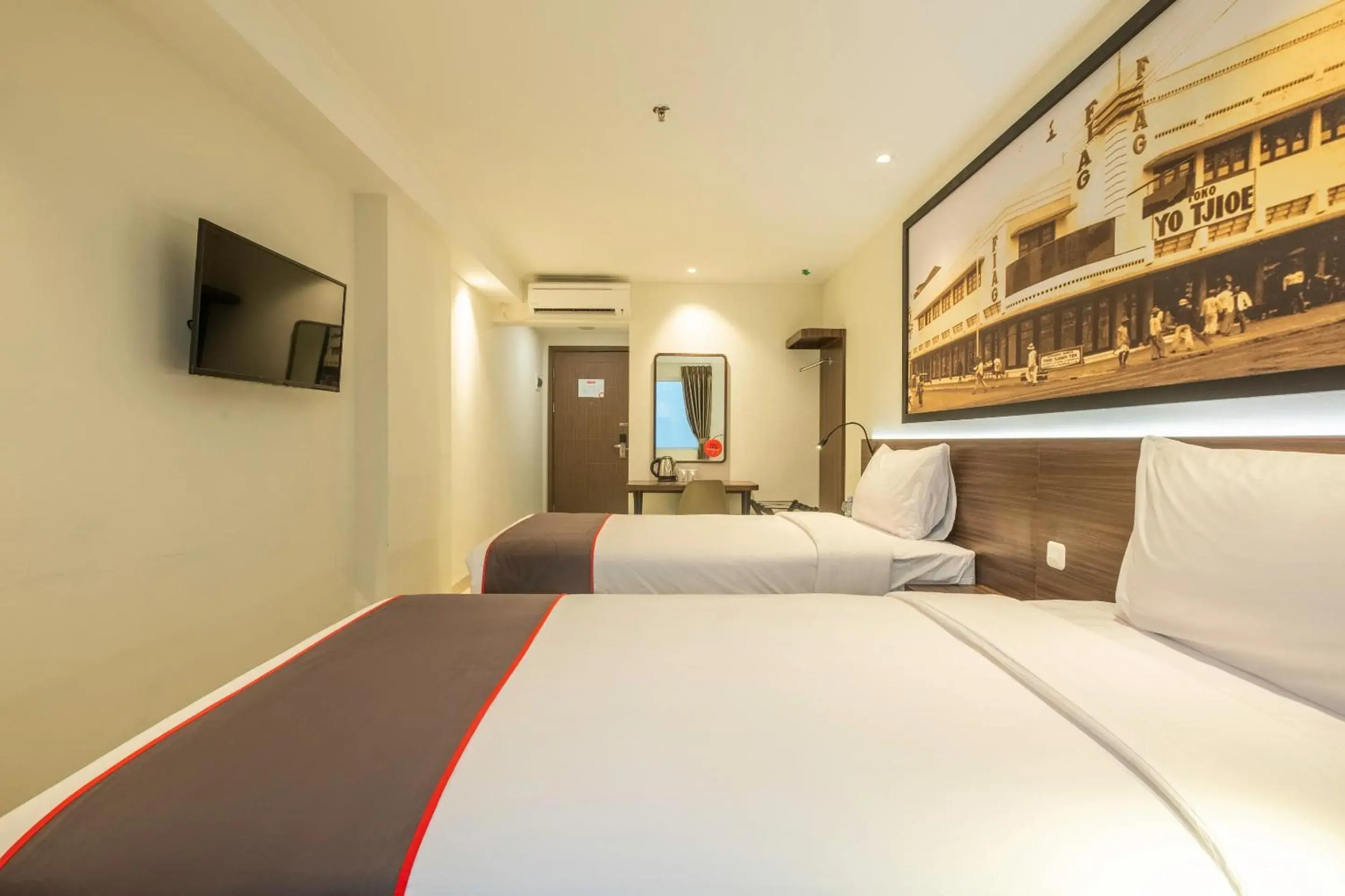 Bedroom, Bed in Collection O 22 Hotel Pasar Baru Heritage