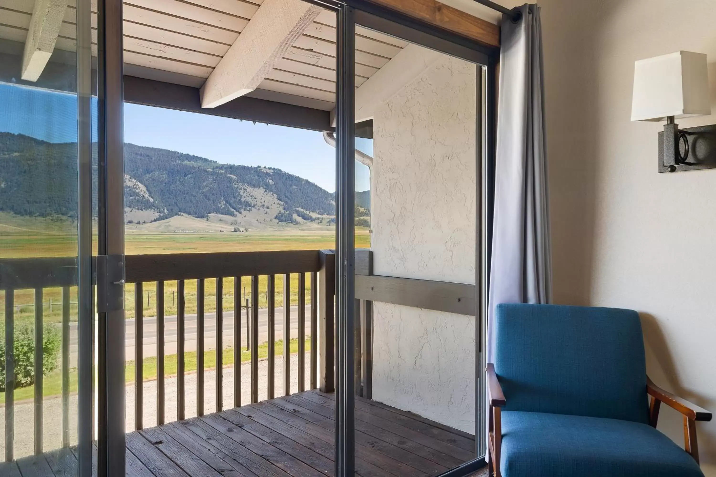 View (from property/room), Mountain View in Elk Refuge Inn