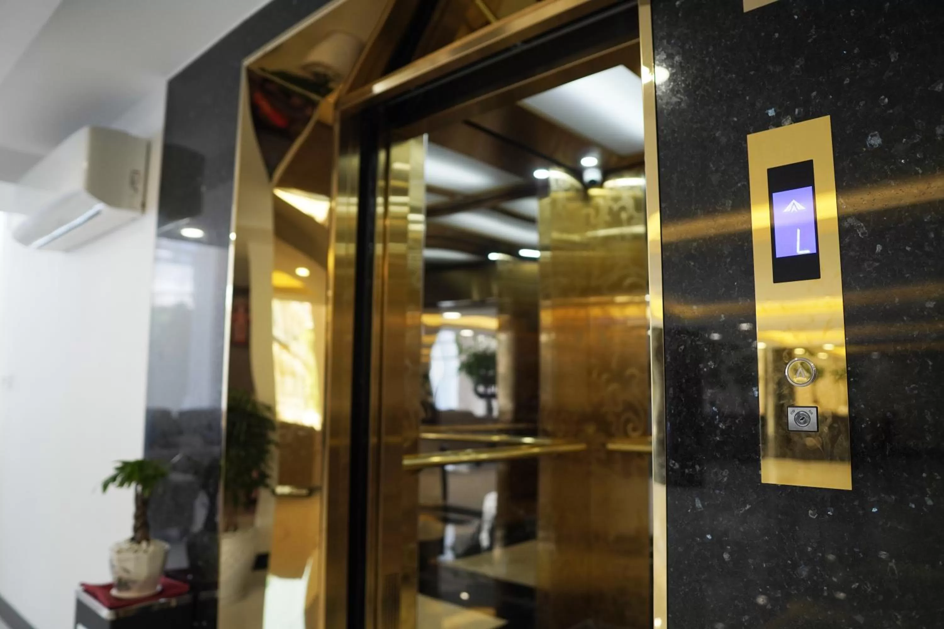 Lobby or reception in Apple Hotel Three - Phnom Penh