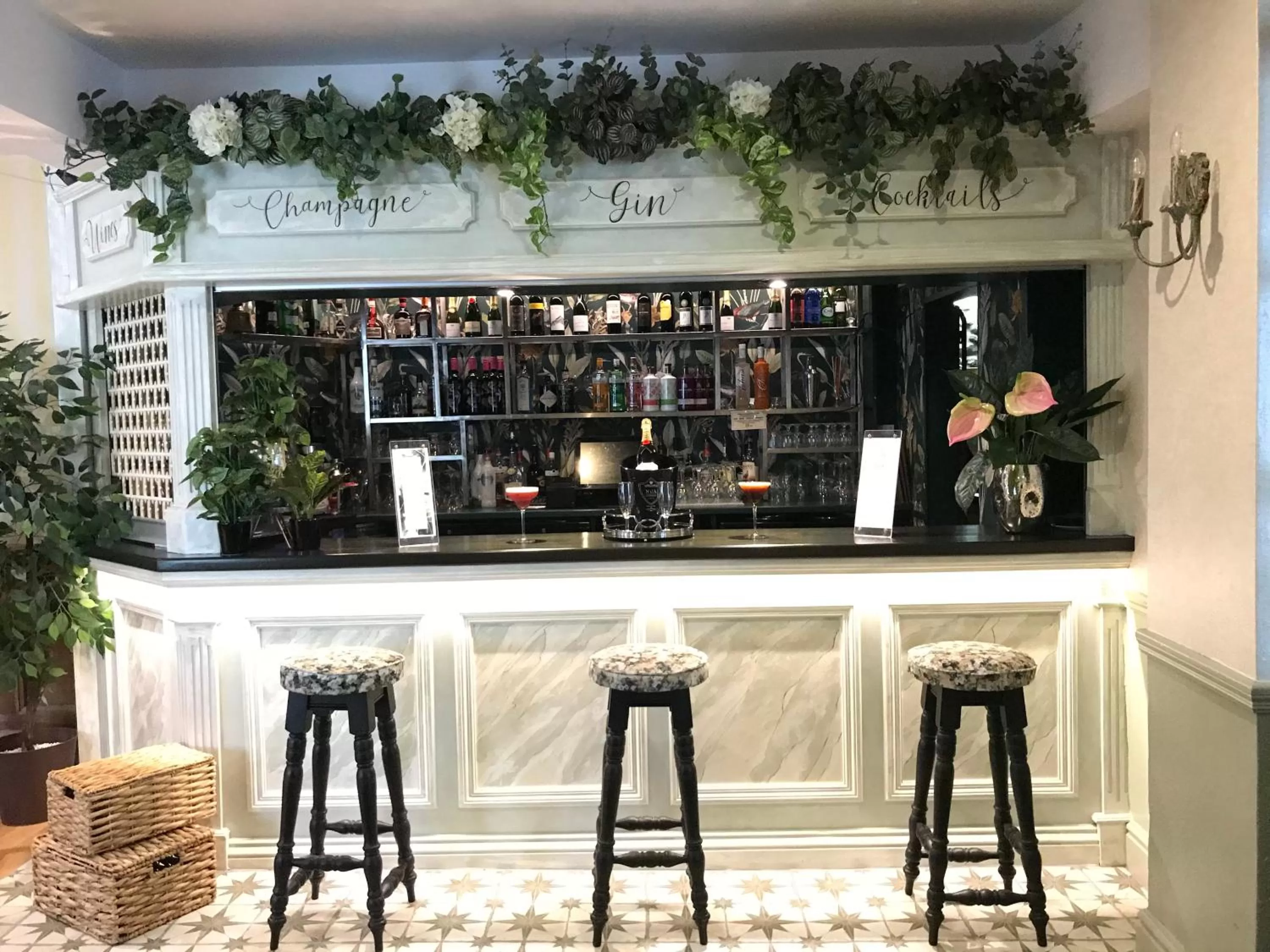 Lounge or bar in Falcon Hotel