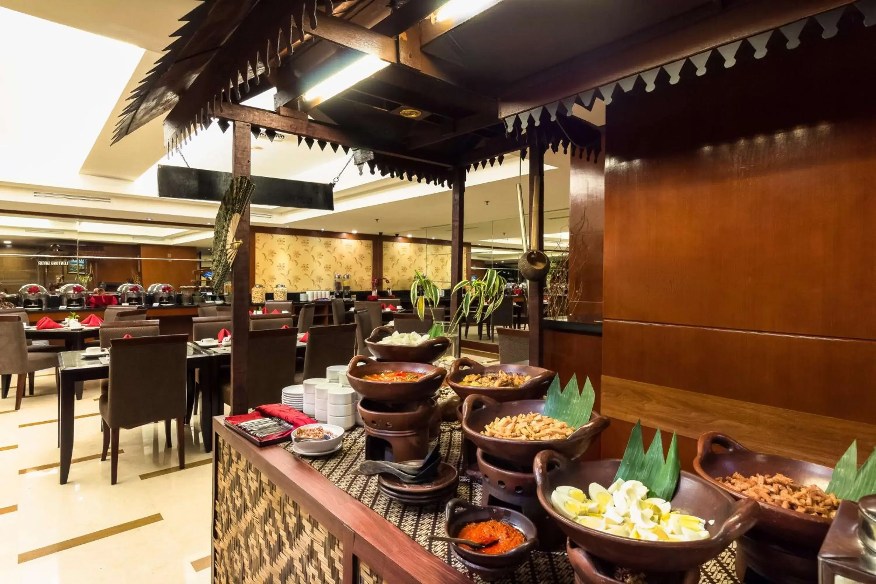 Breakfast, Restaurant/Places to Eat in Best Western Mangga Dua Hotel And Residence