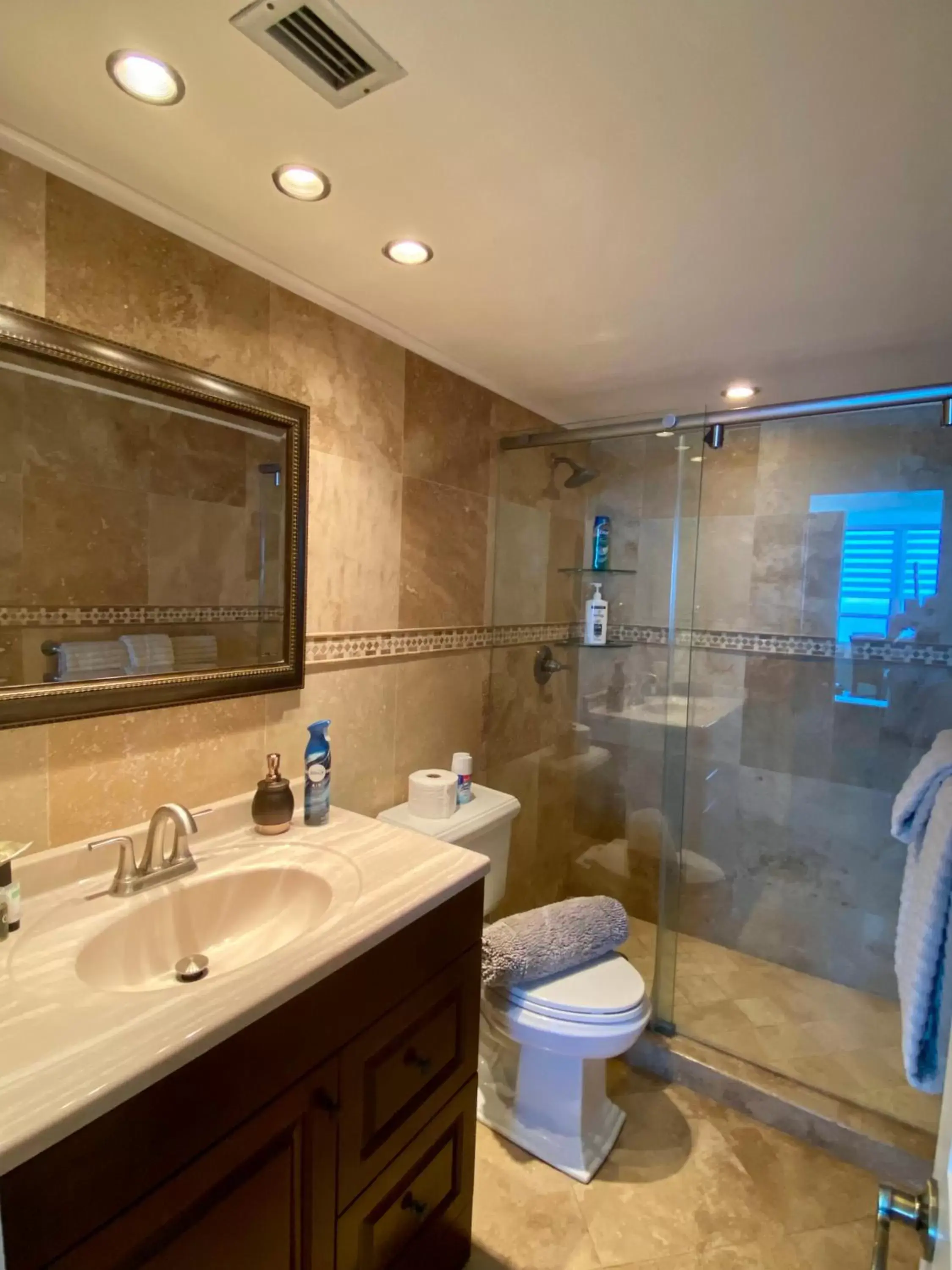 Bathroom in Castle Beach Resort Condo Penthouse or 1BR Direct Ocean View -just remodeled-