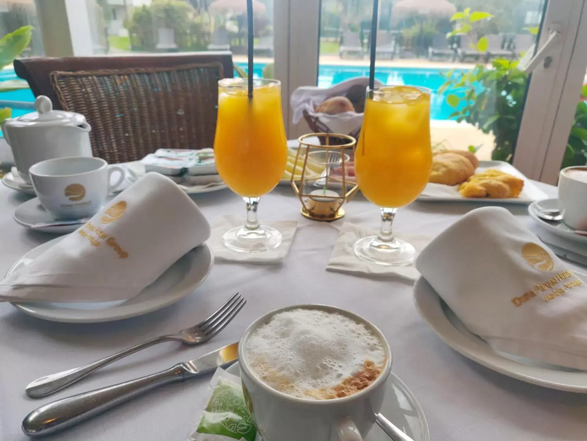 Breakfast in Duna Parque Beach Club - Duna Parque Resorts & Hotels Breakfast in Duna Parque Beach Club - Duna Parque Resorts & Hotels