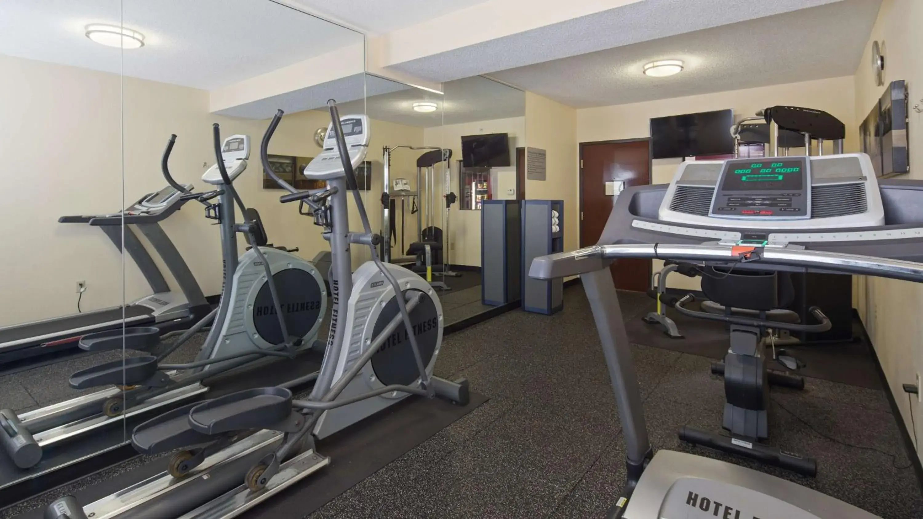 Fitness centre/facilities, Fitness Center/Facilities in Best Western Plus Huntersville Inn & Suites Near Lake Norman