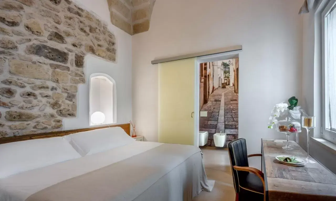 Bedroom, Bed in Palazzo Sant'Anna Lecce