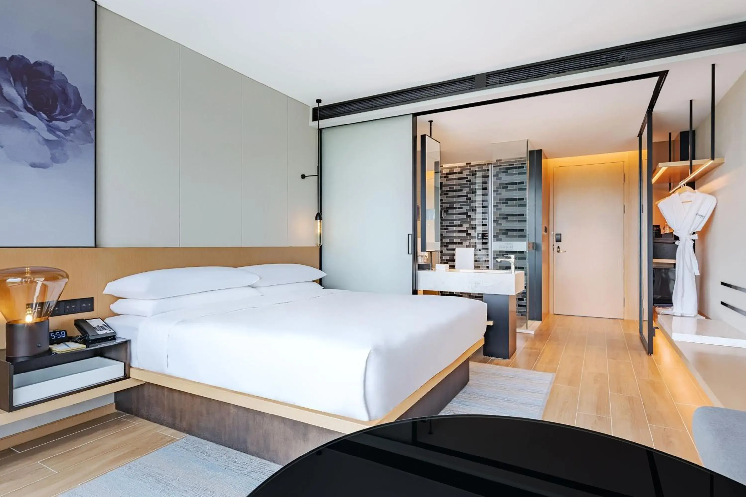 Photo of the whole room, Bed in Fairfield by Marriott Beijing Daxing Airport