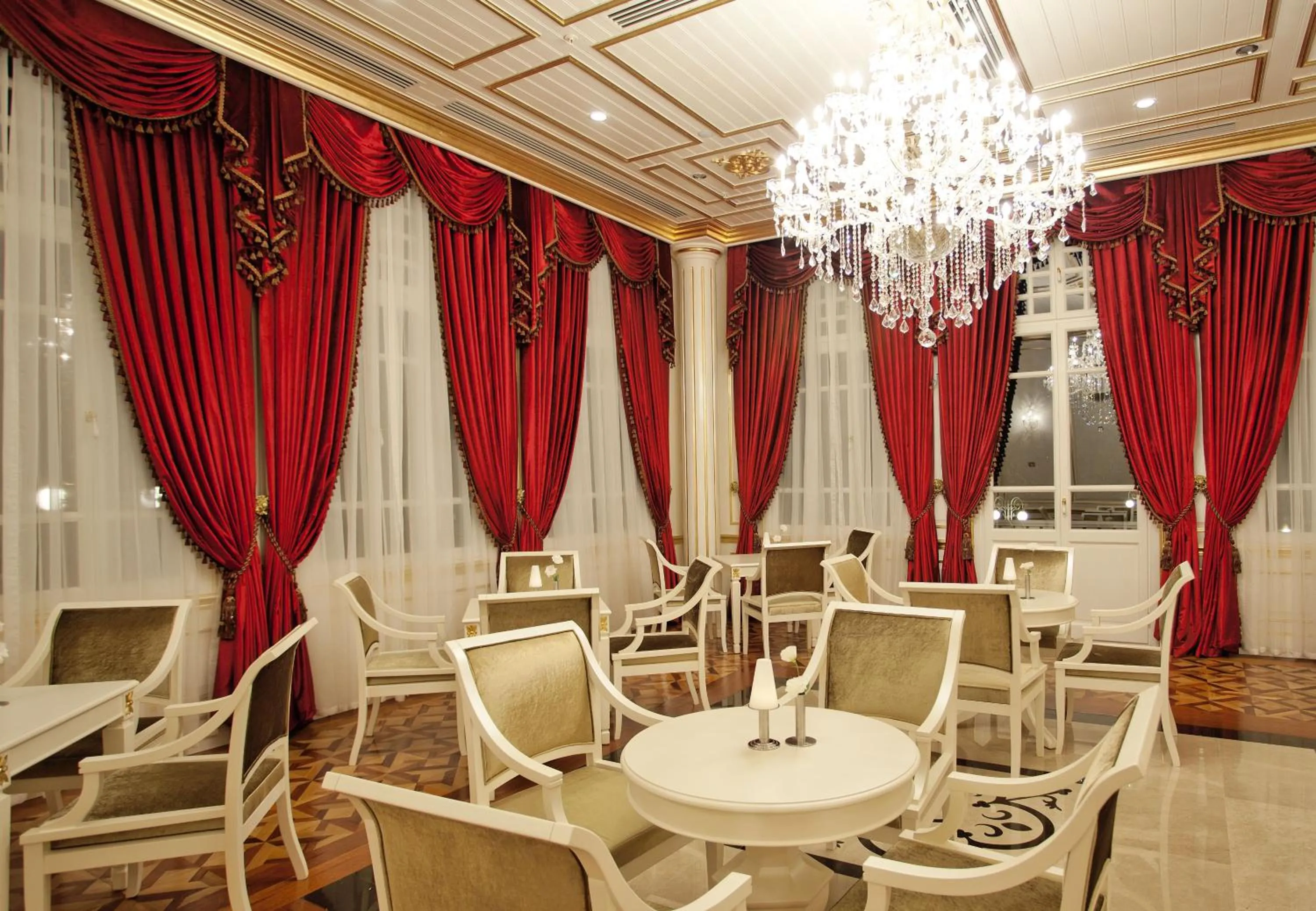 Lounge or bar in Limak Yalova Thermal Boutique Hotel