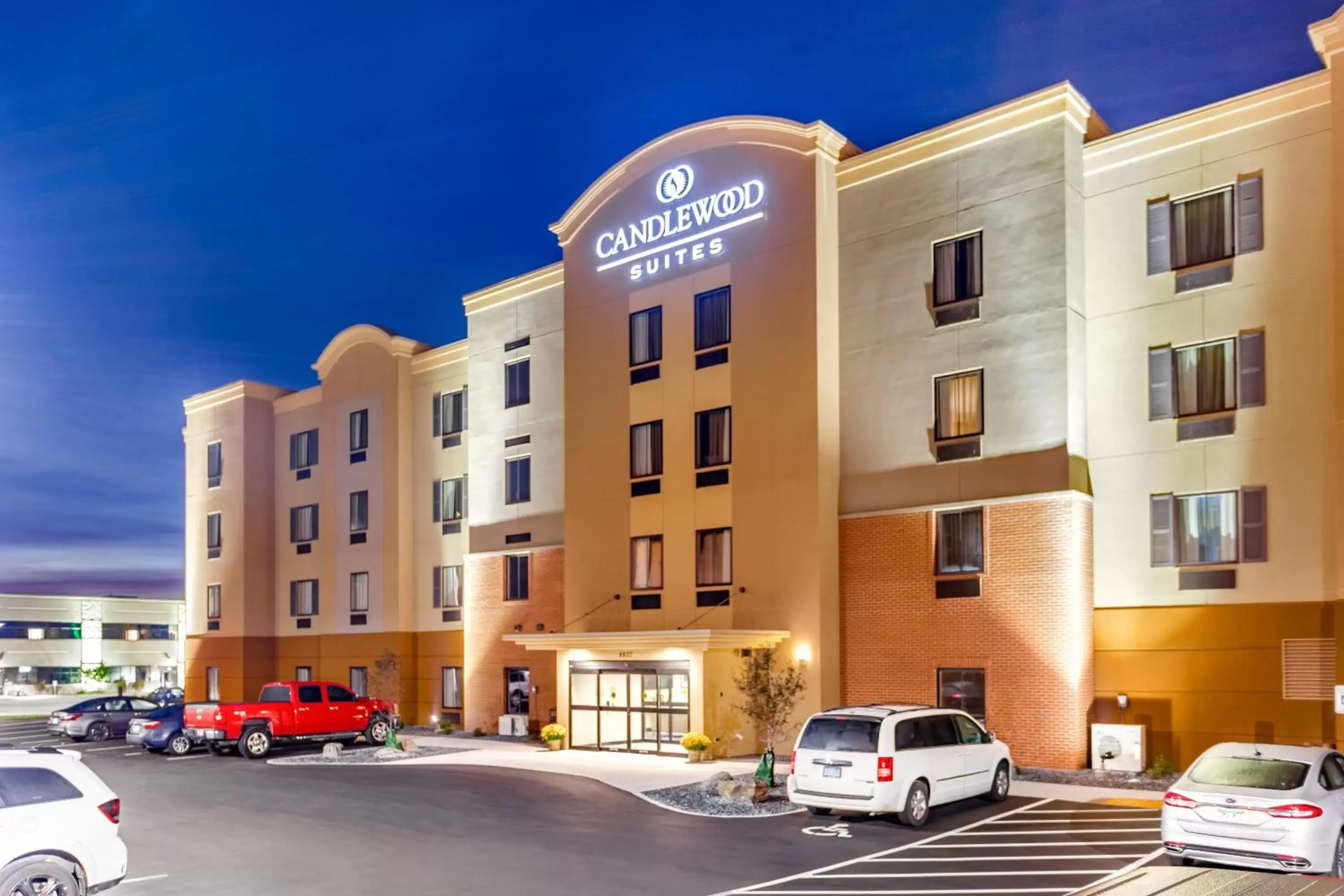 Property building in Candlewood Suites Eau Claire I-94 by IHG Property building in Candlewood Suites Eau Claire I-94 by IHG