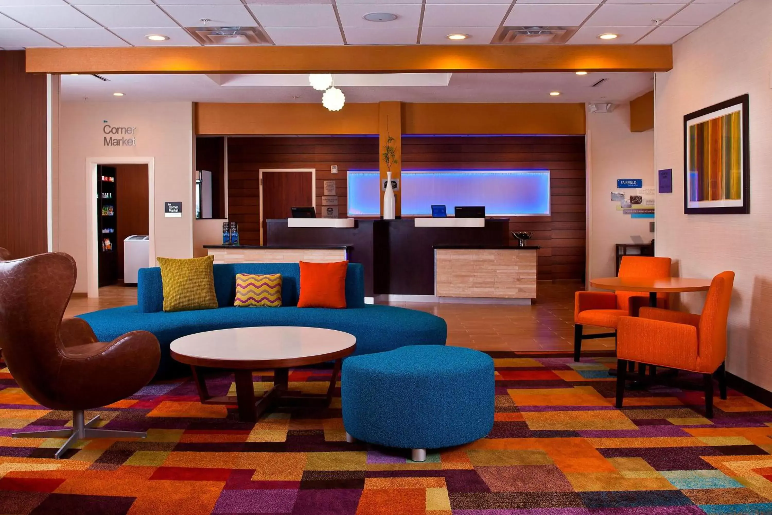 Lobby or reception, Lounge/Bar in Fairfield Inn & Suites Houston Hobby Airport