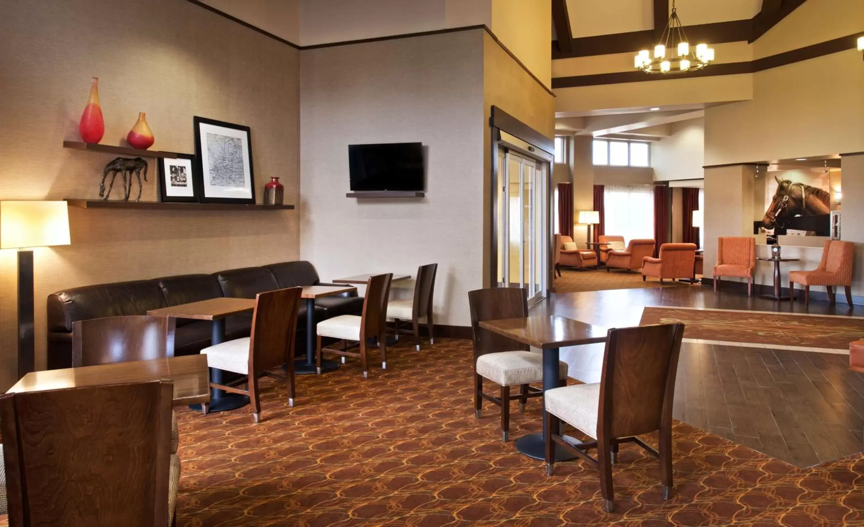 Lobby or reception, Restaurant/Places to Eat in Hampton Inn & Suites N Ft Worth-Alliance Airport