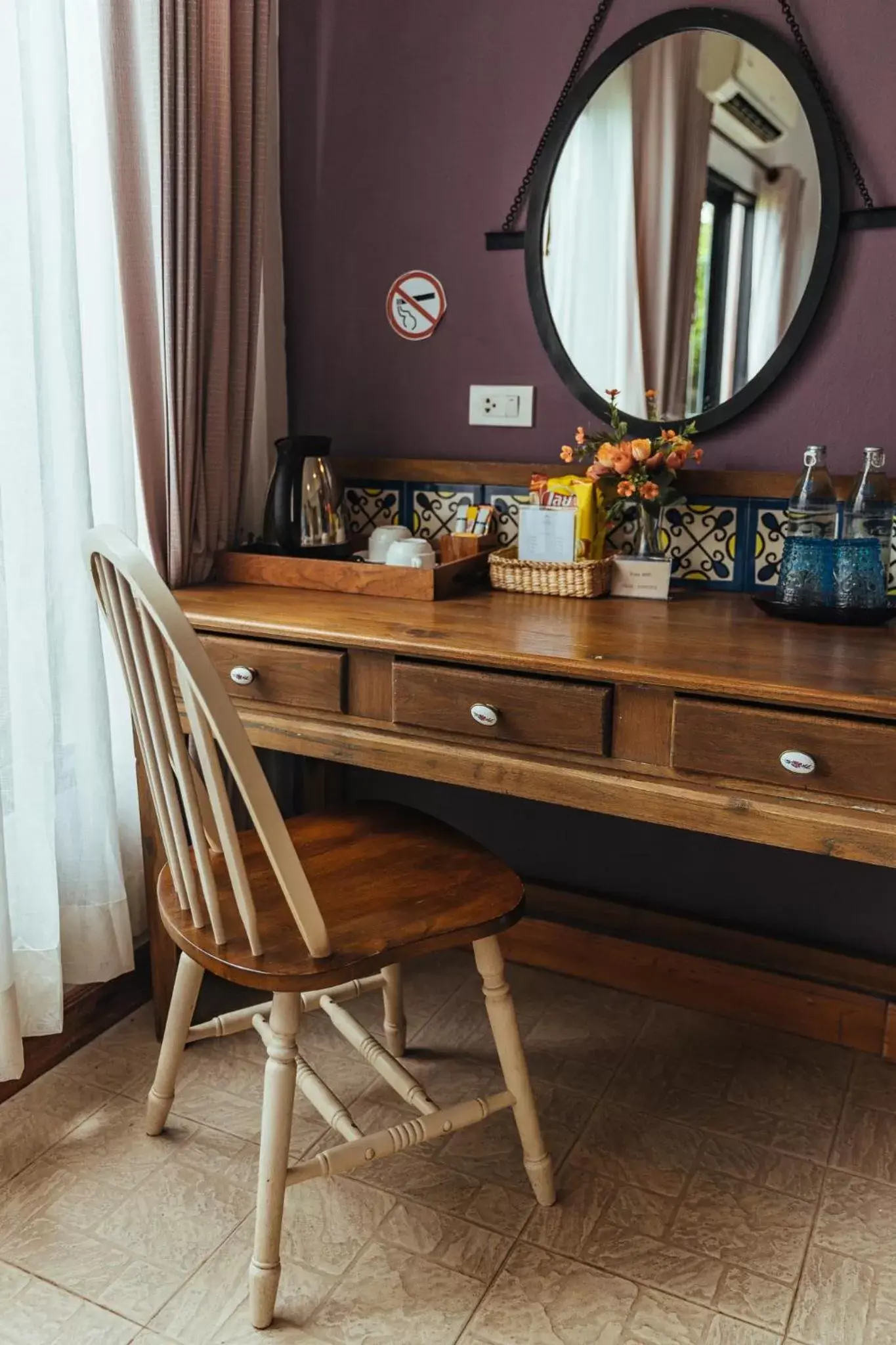 Coffee/tea facilities, Bathroom in Hotel Toscana Trat