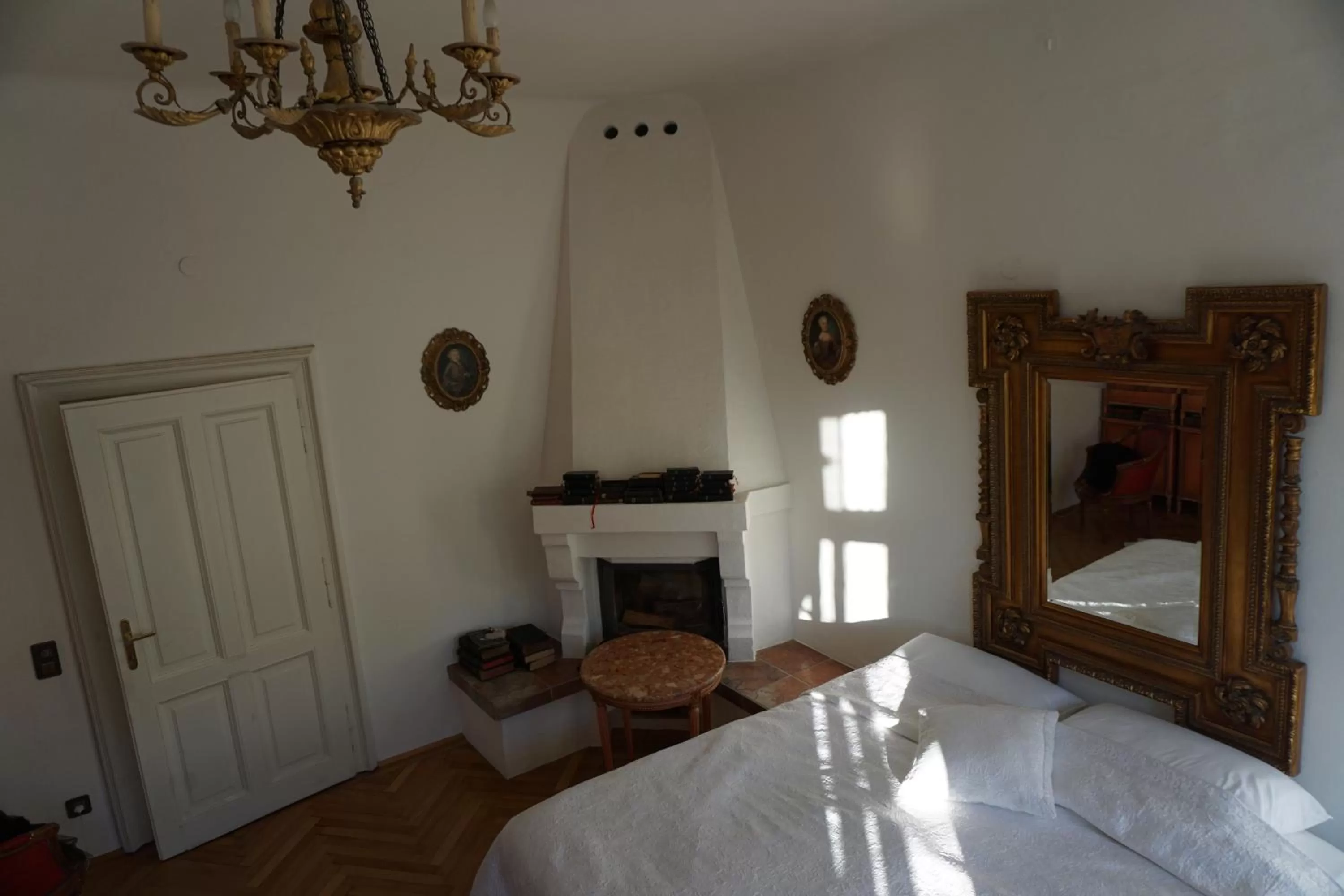 Bedroom, Bed in Sarah's Altstadt Oase Salzburg