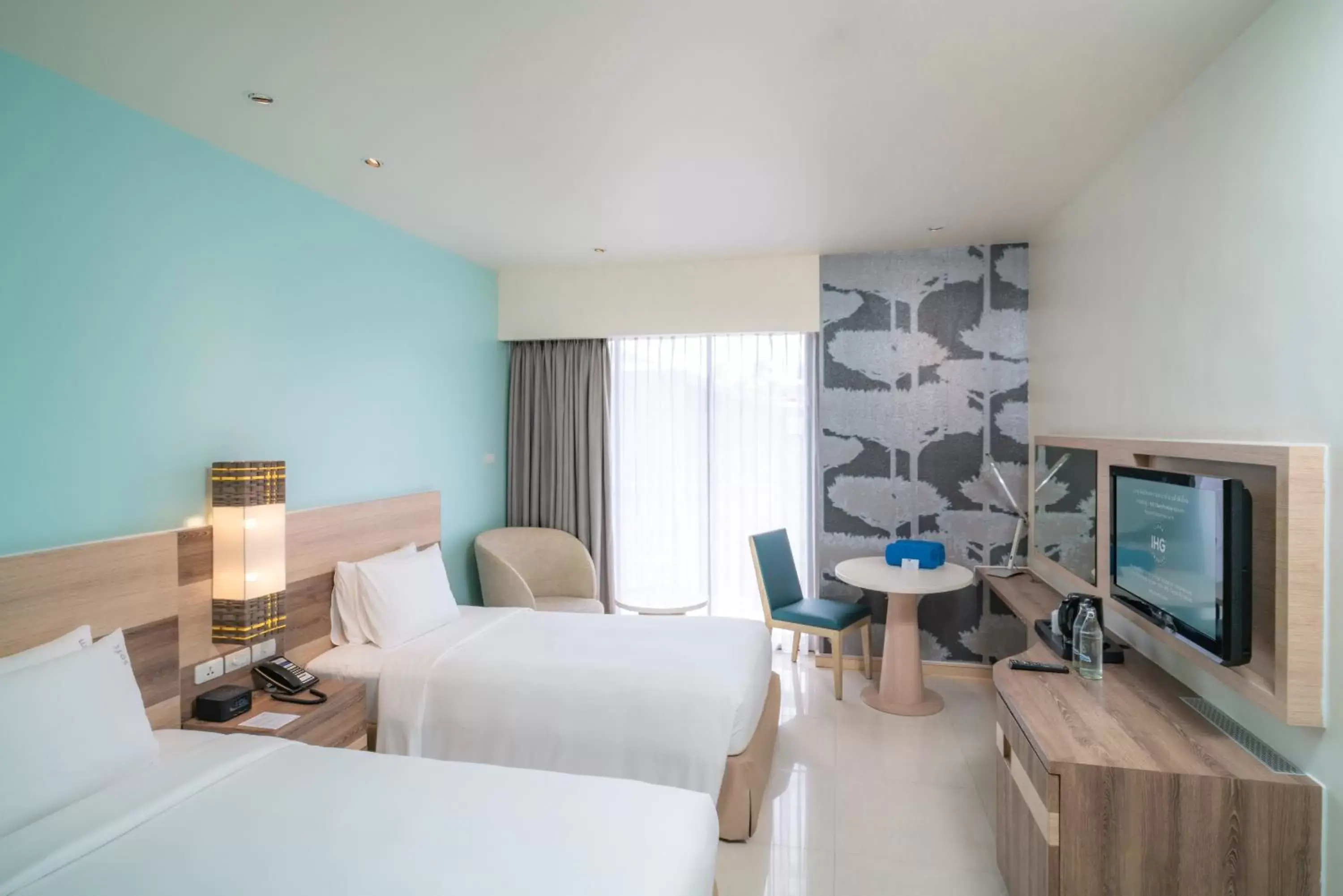 Photo of the whole room in Holiday Inn Express Phuket Patong Beach Central, an IHG Hotel