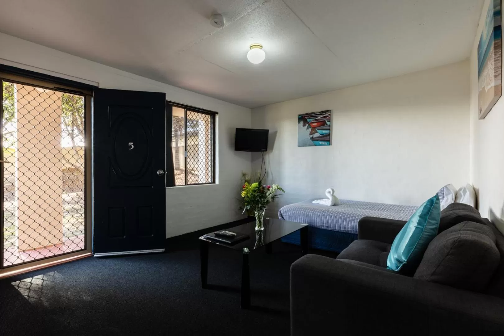 One-Bedroom Apartment in Sails Motel Geraldton