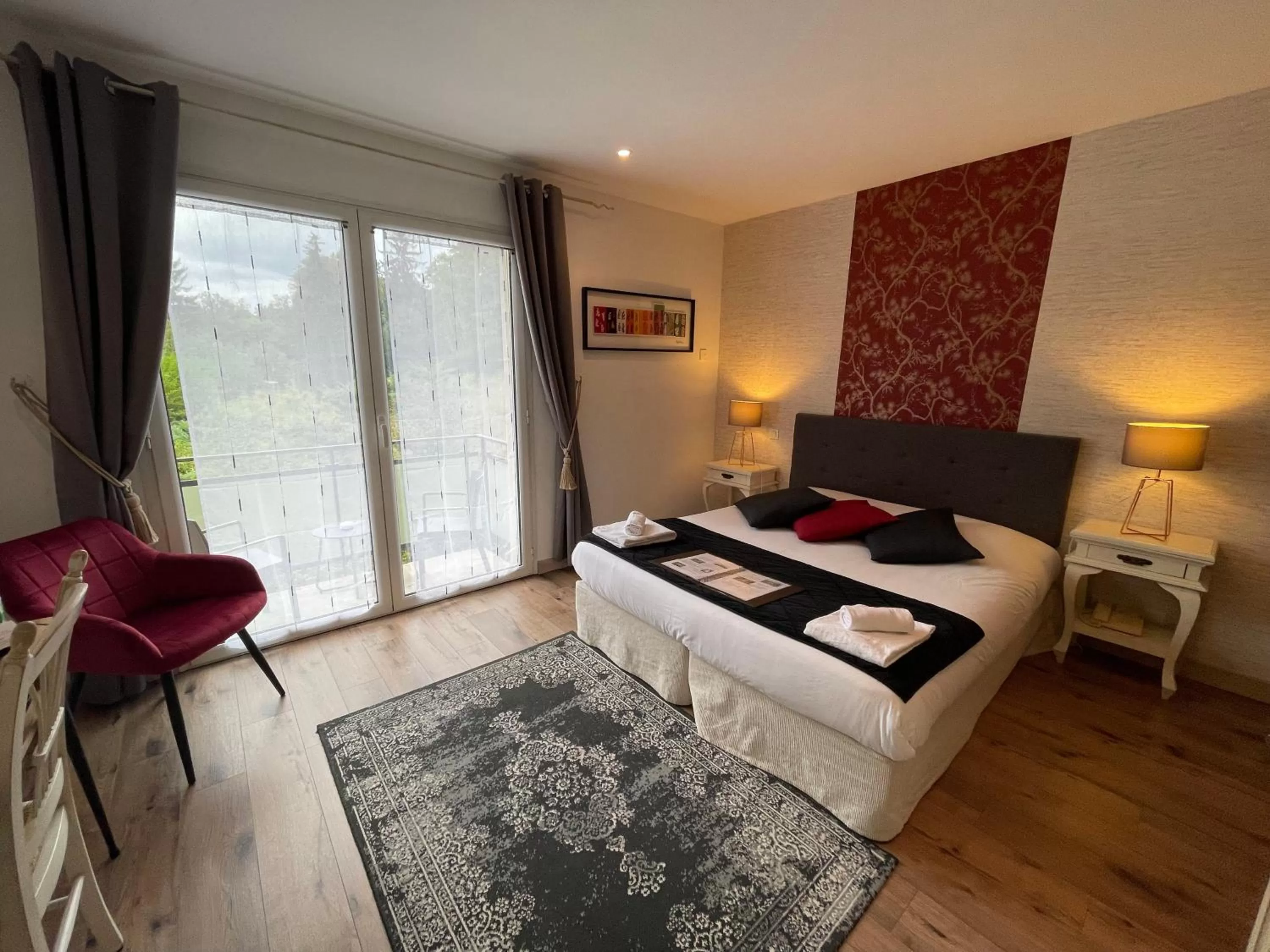 Deluxe Double Room with Bath in Domaine Du Moulin Vallée Heureuse