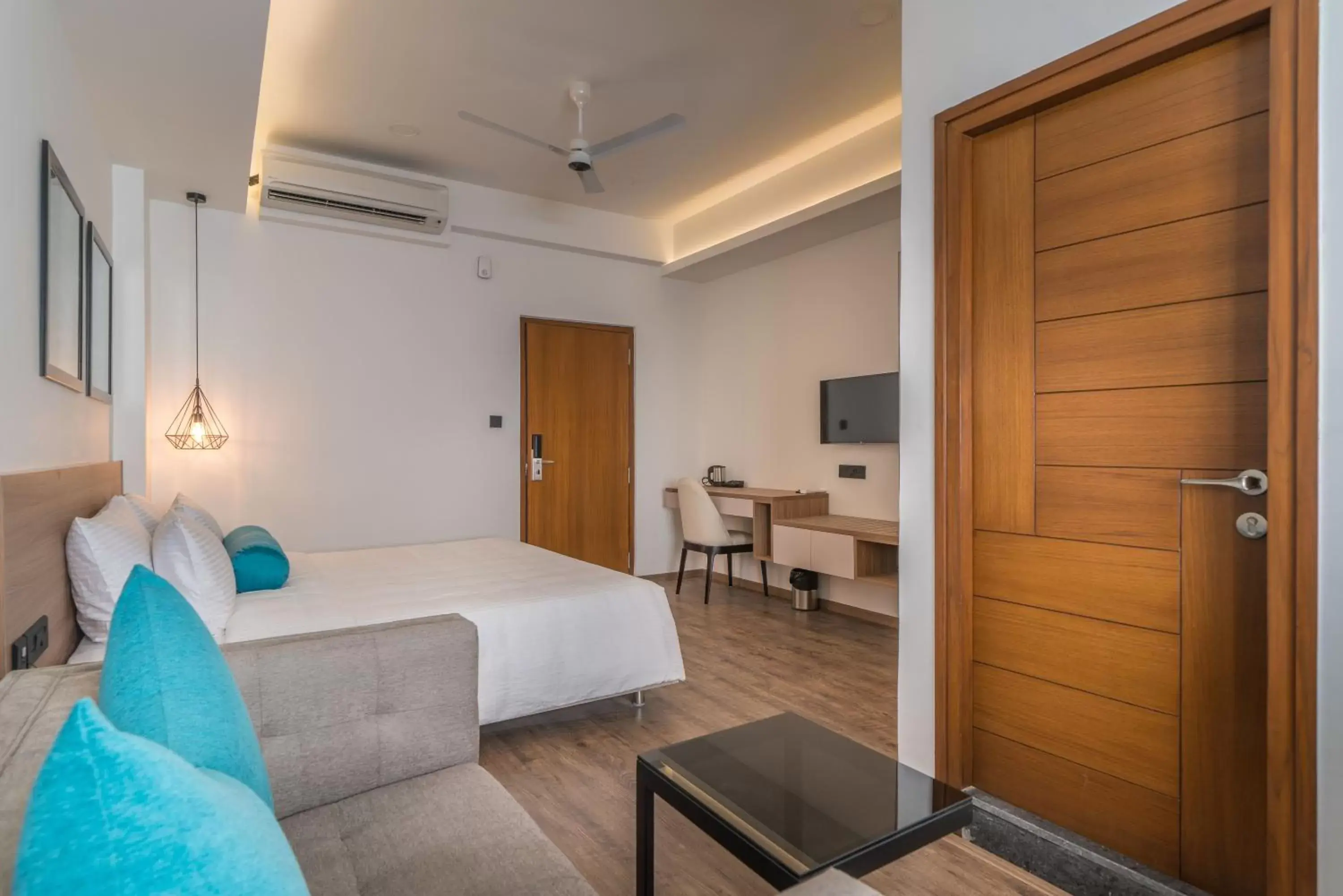 Bed in SKYLA Studios & Suites - Jubilee Hills Bed in SKYLA Studios & Suites - Jubilee Hills