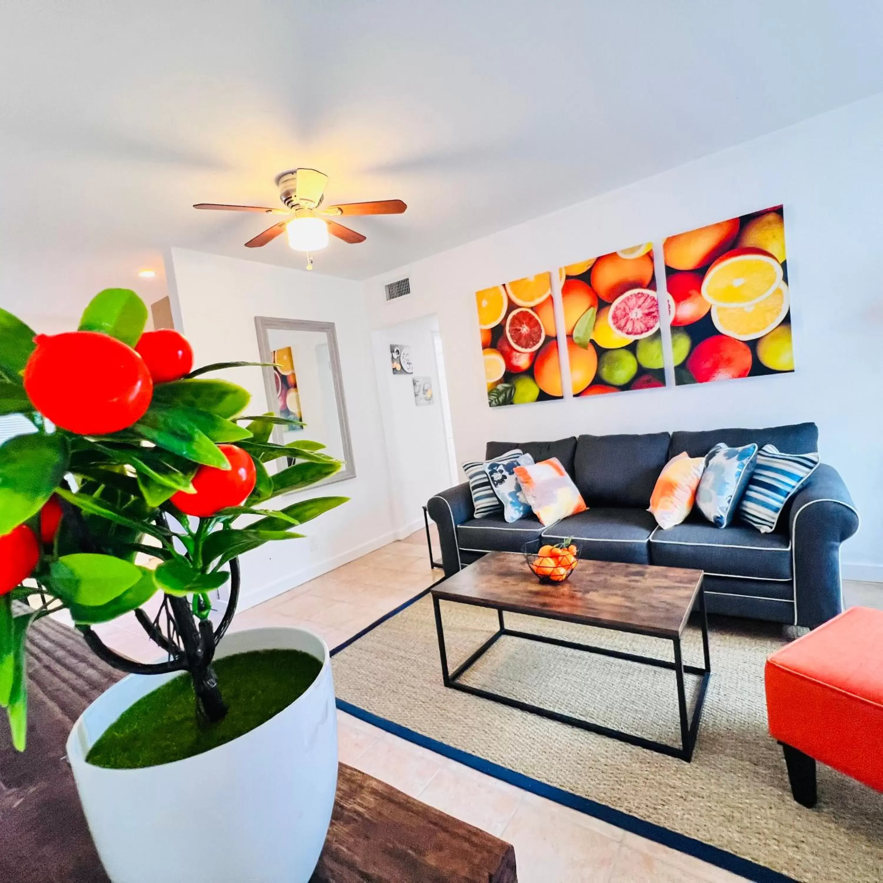 Living room, Seating Area in Coco Bay Vacation Condos