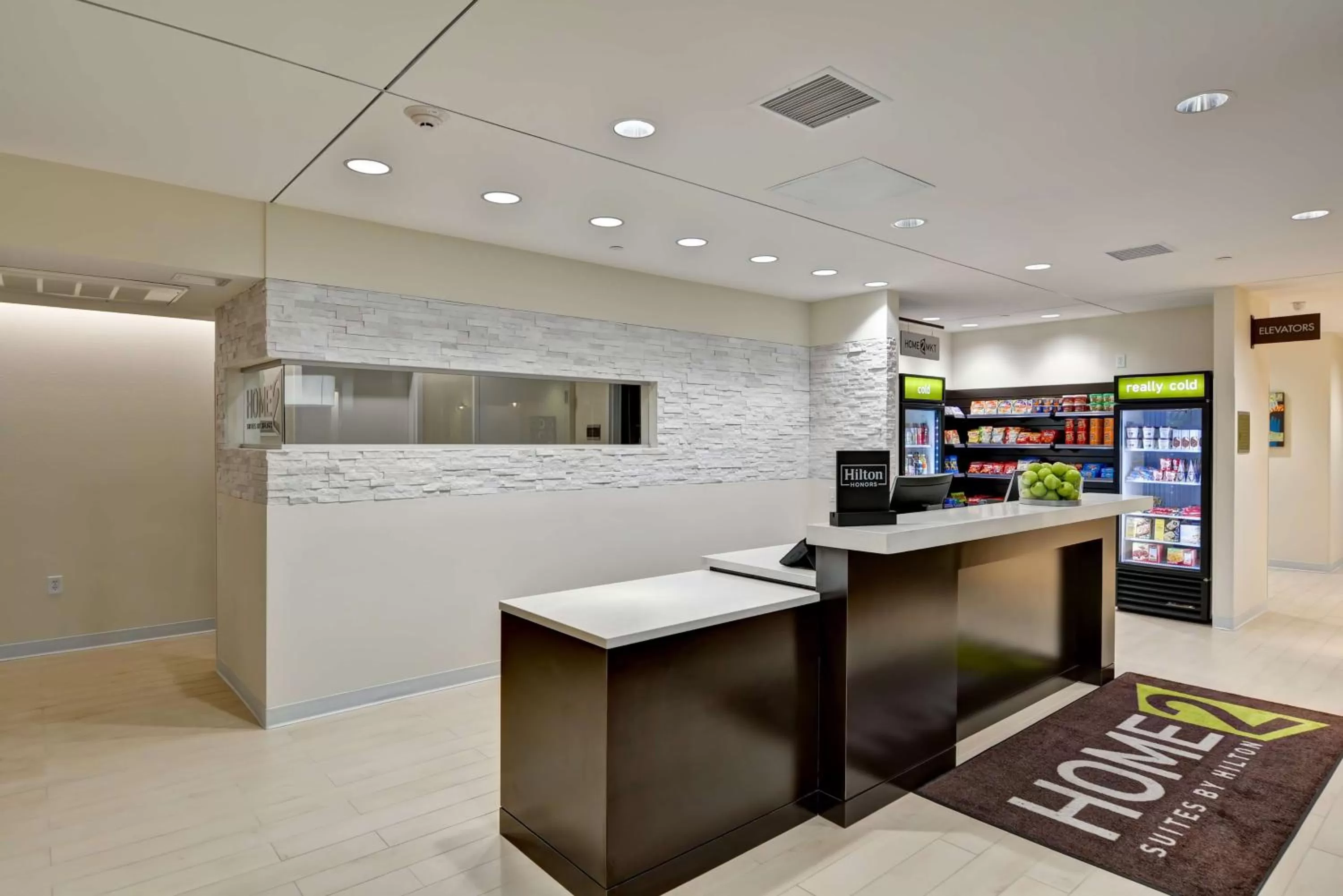 Lobby or reception in Home2 Suites Azusa