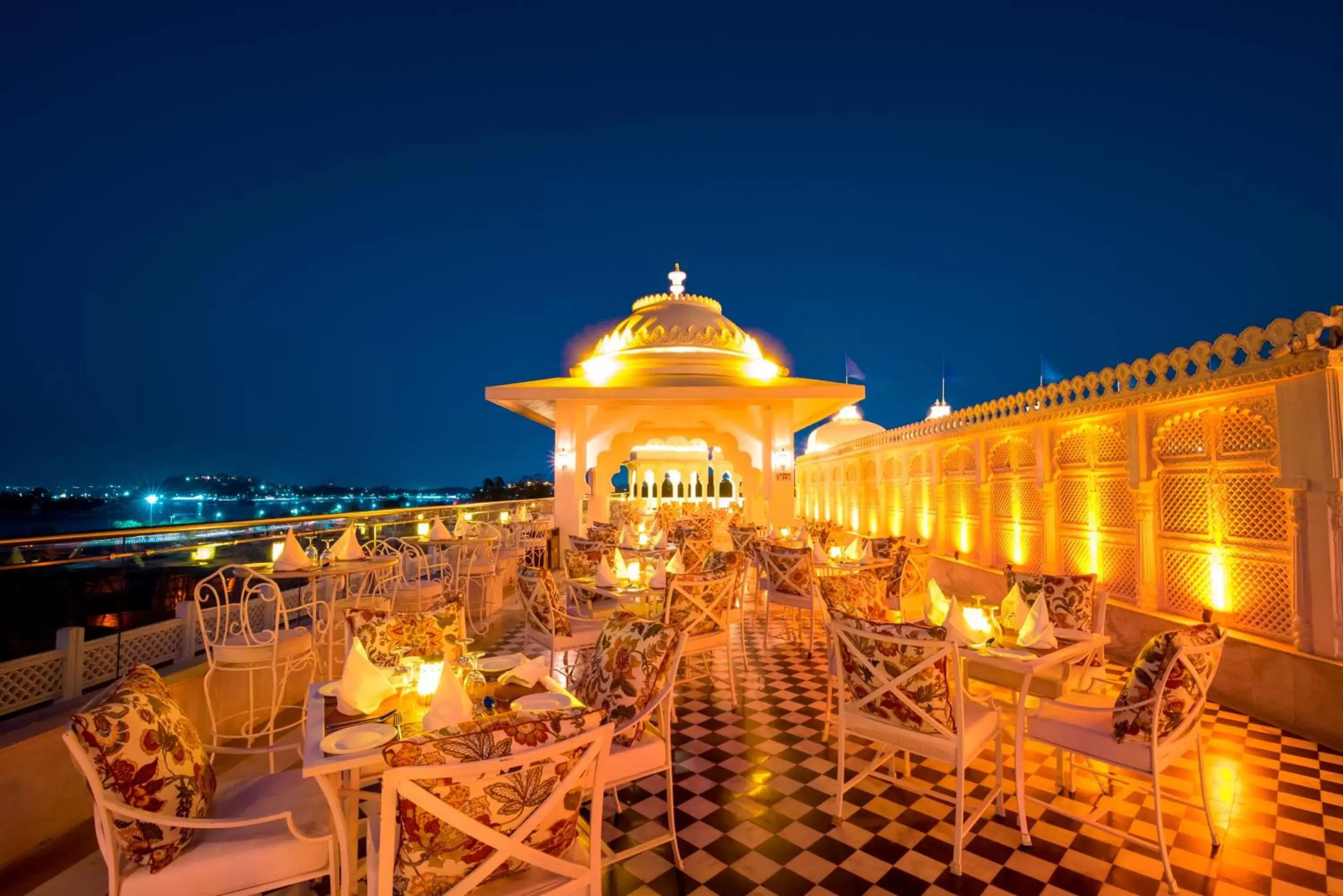 Restaurant/places to eat in Radisson Blu Udaipur Palace Resort & Spa