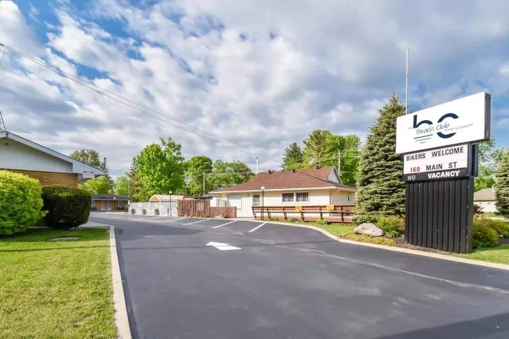 Property building in Beach Club by Beach1 Motel