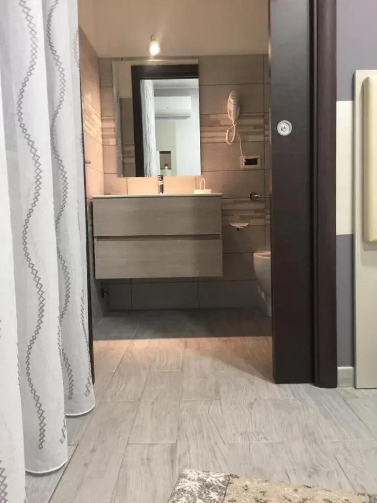 Bathroom in Hotel Palace Gioia Tauro