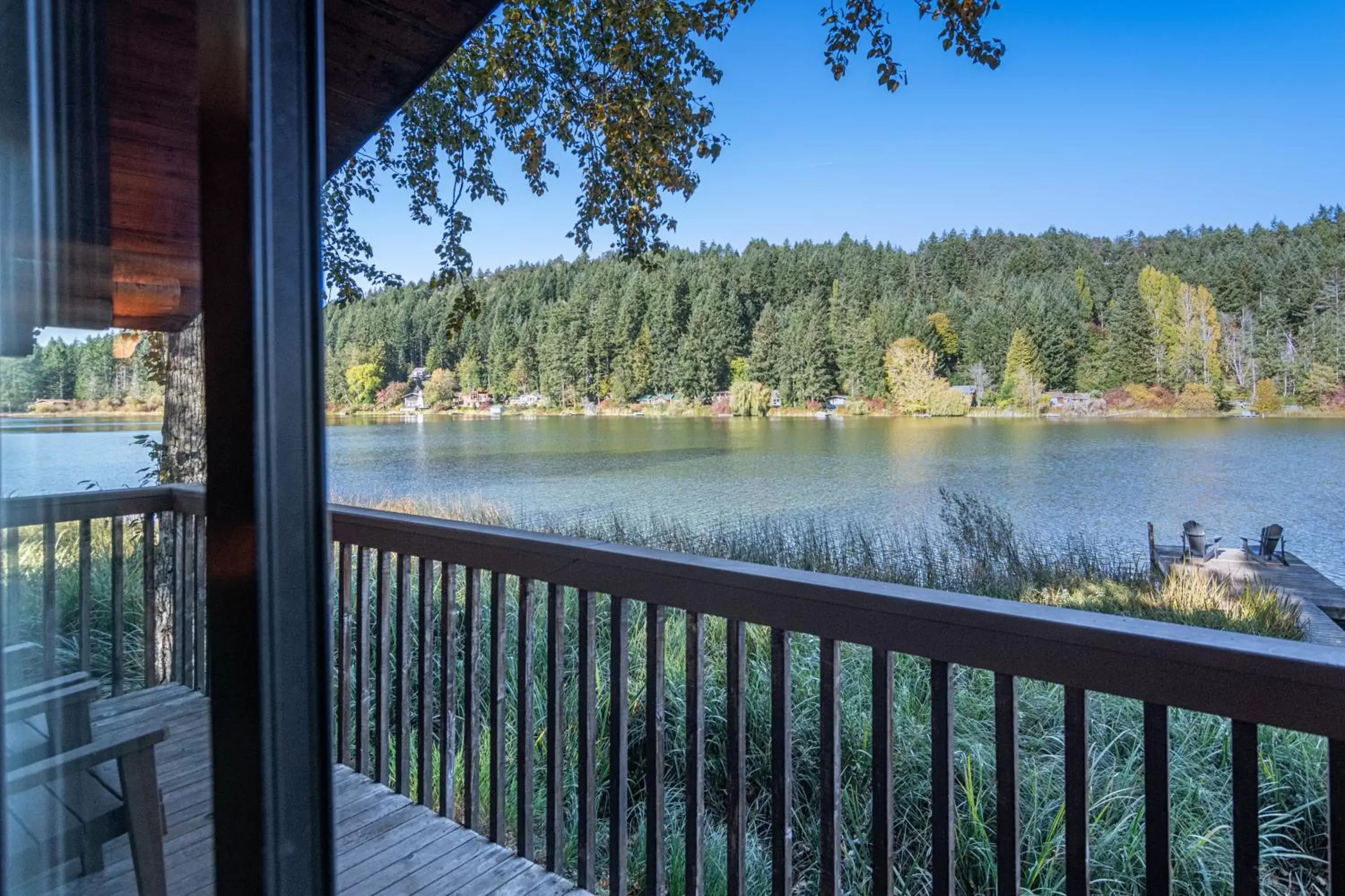 Balcony/Terrace, Lake View in Cusheon Lake Resort