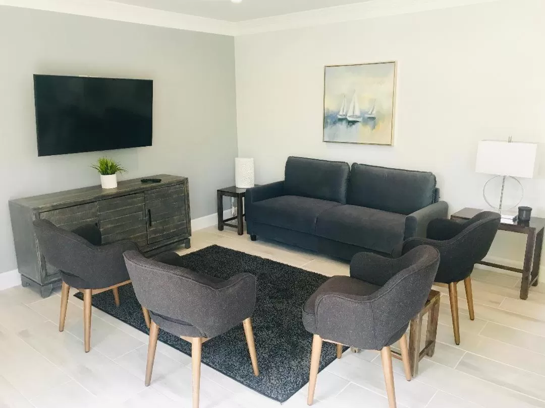 Seating Area in Sea Turtle Inn