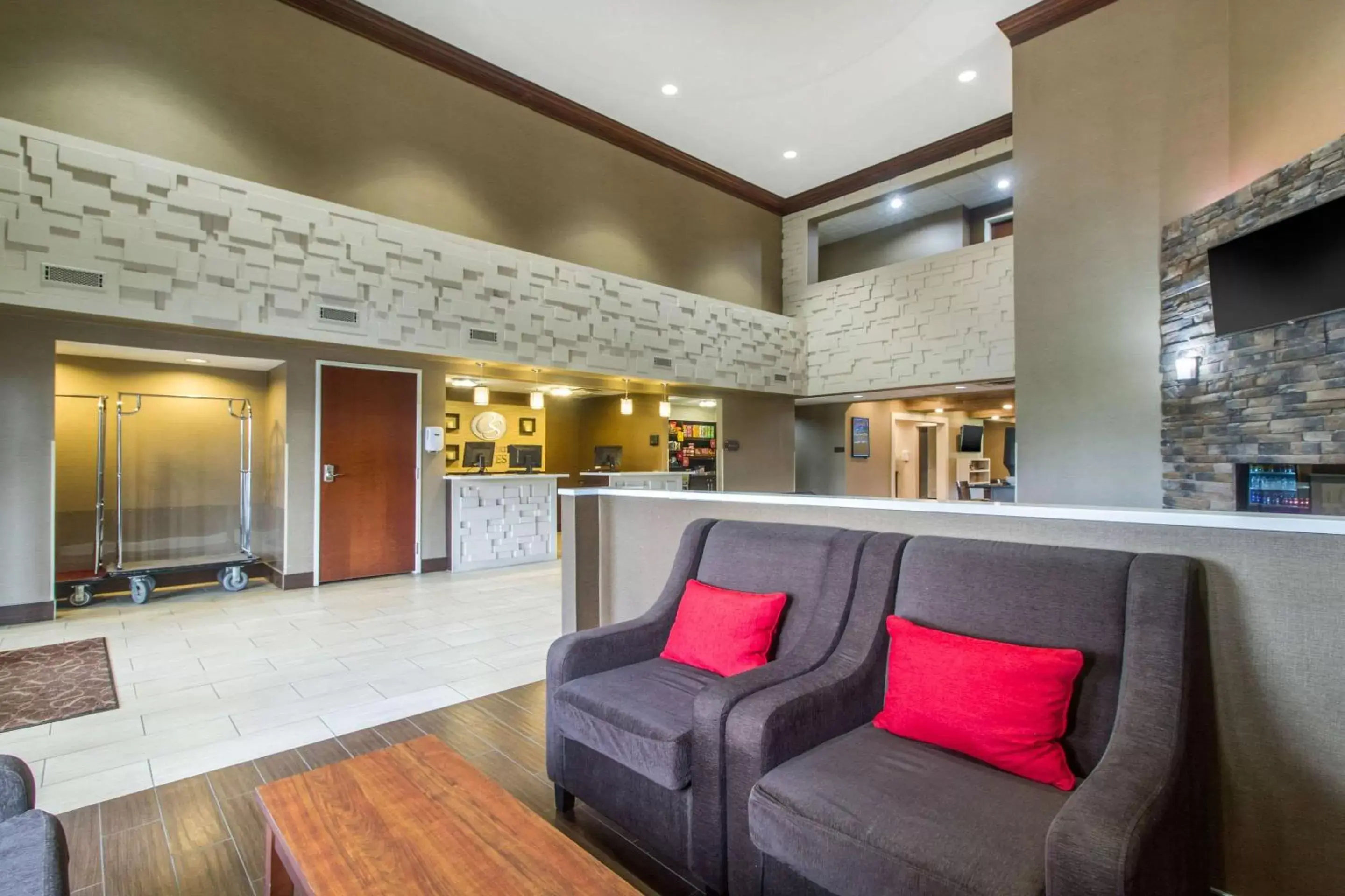 Lobby or reception, Lobby/Reception in Comfort Suites Danville