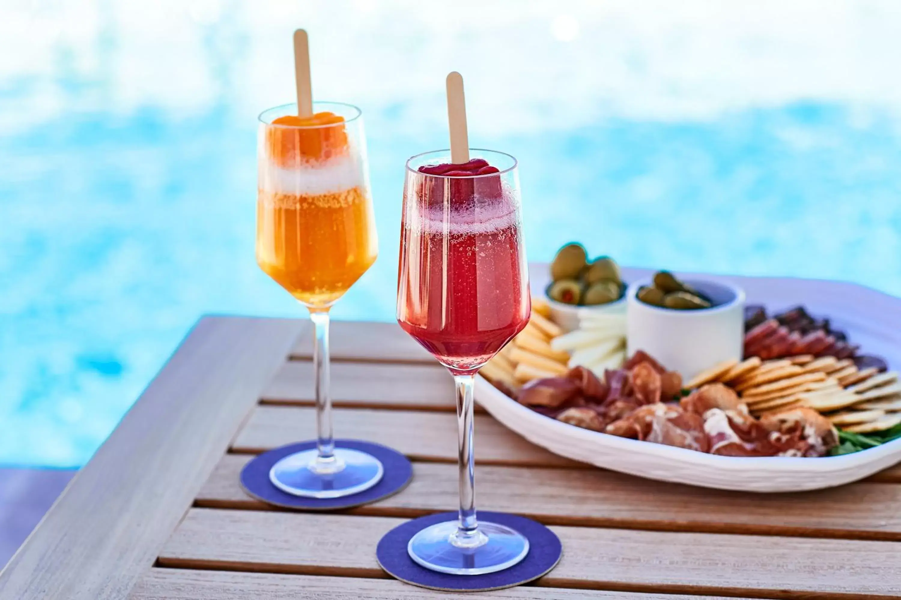 Food and drinks in Hotel Simone Food and drinks in Hotel Simone