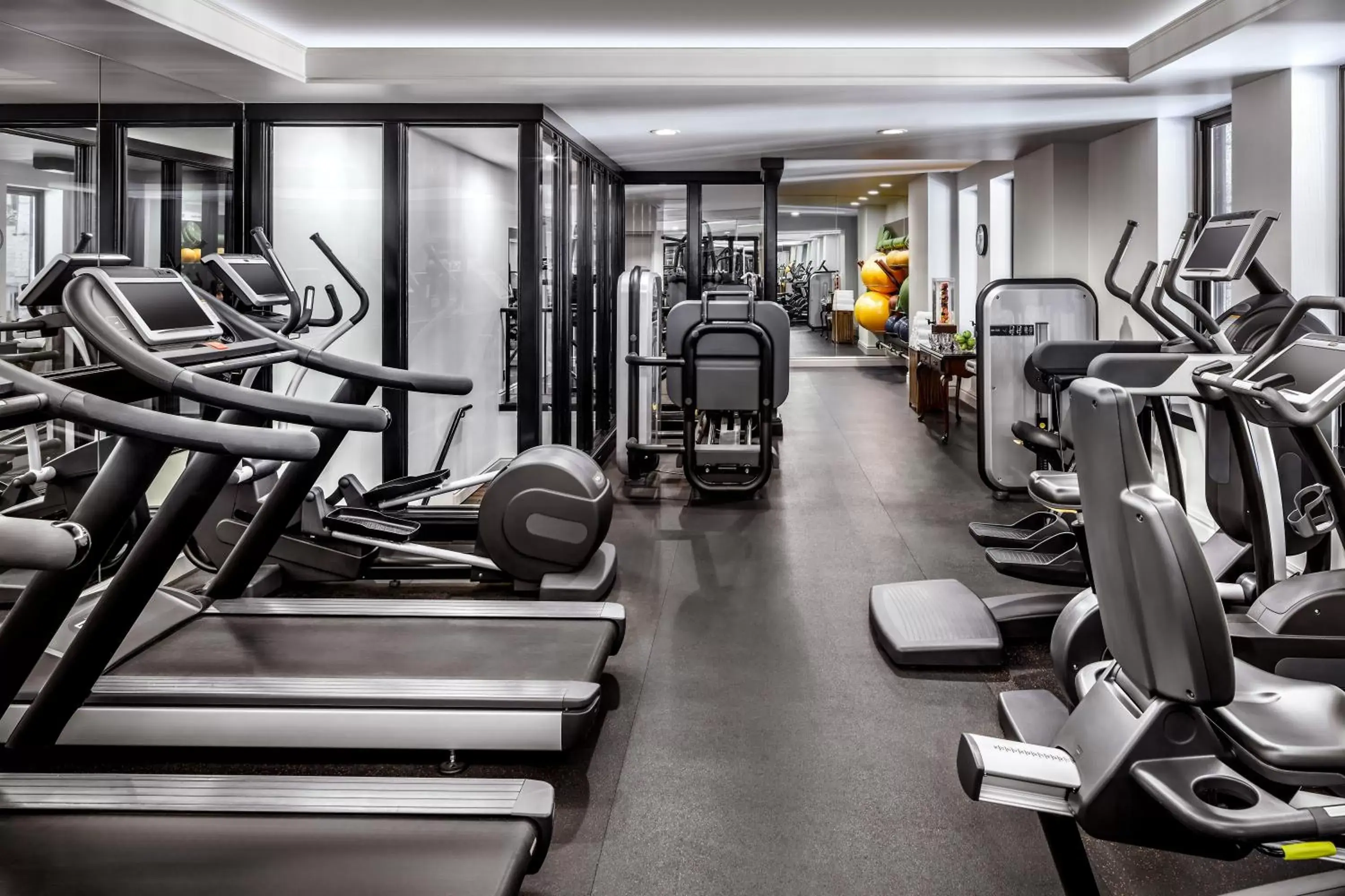 Fitness centre/facilities, Fitness Center/Facilities in Fairmont Empress Hotel
