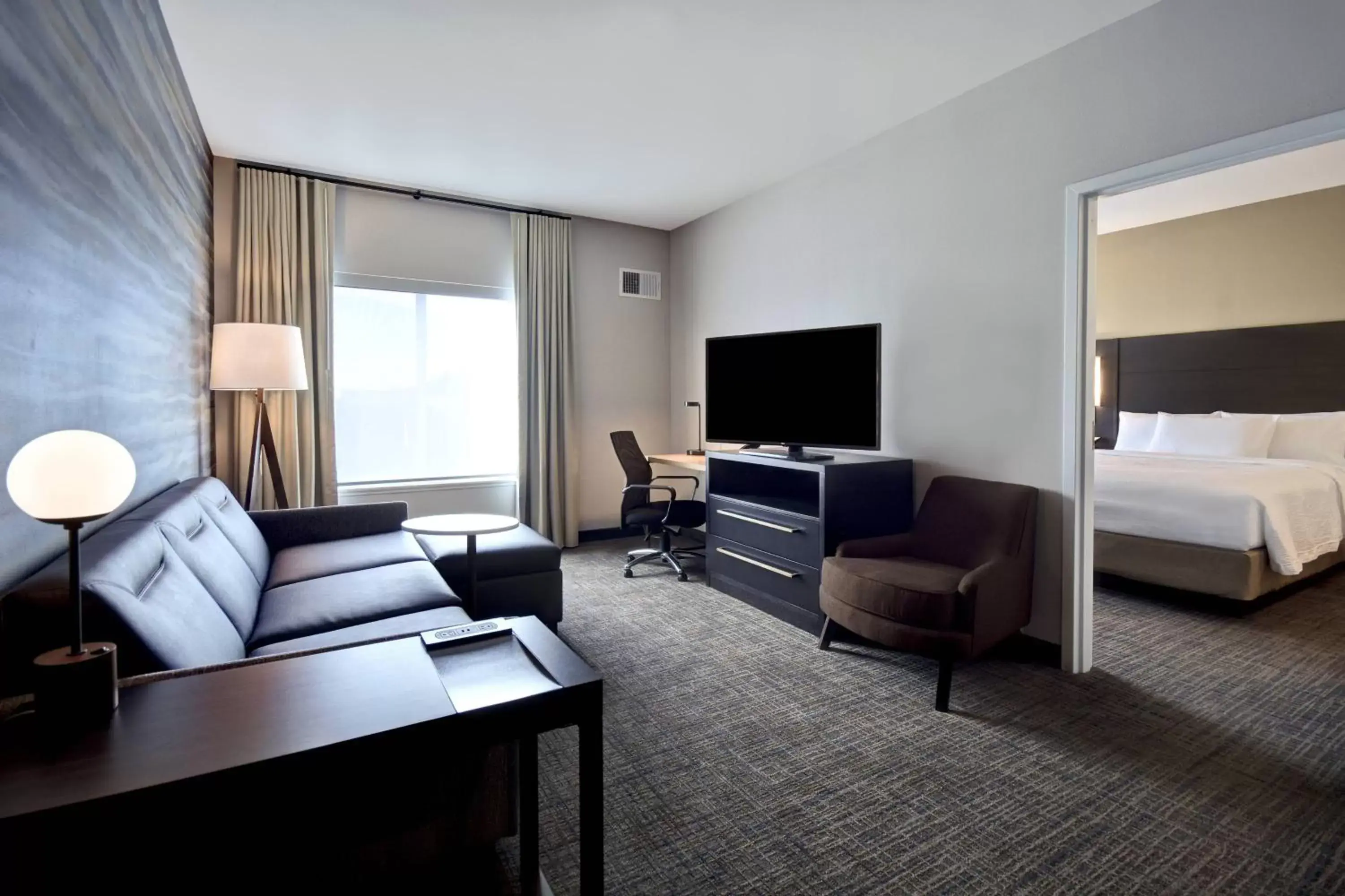 Bedroom, Seating Area in Residence Inn Middletown Goshen