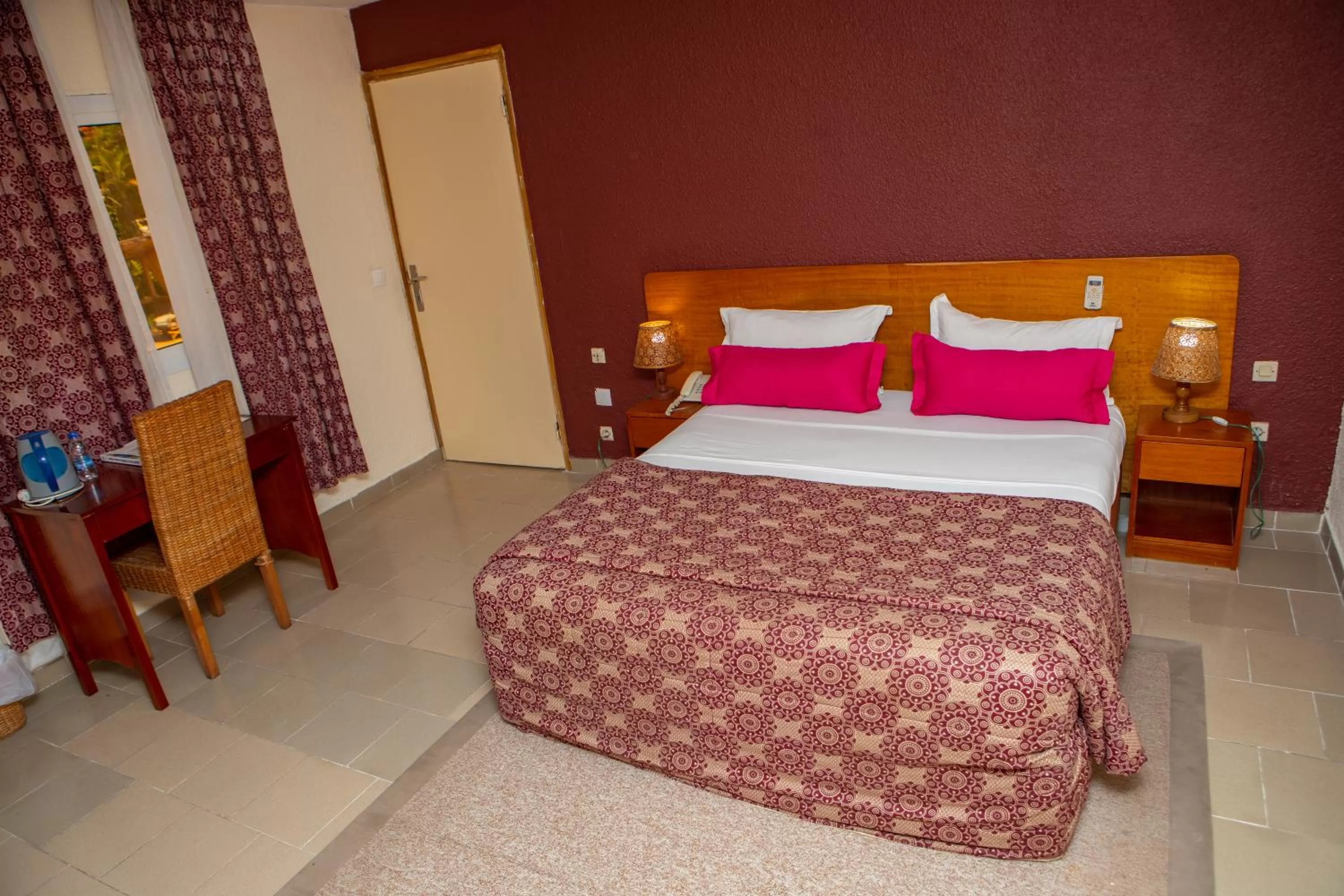 Bed in Hotel Le Marly