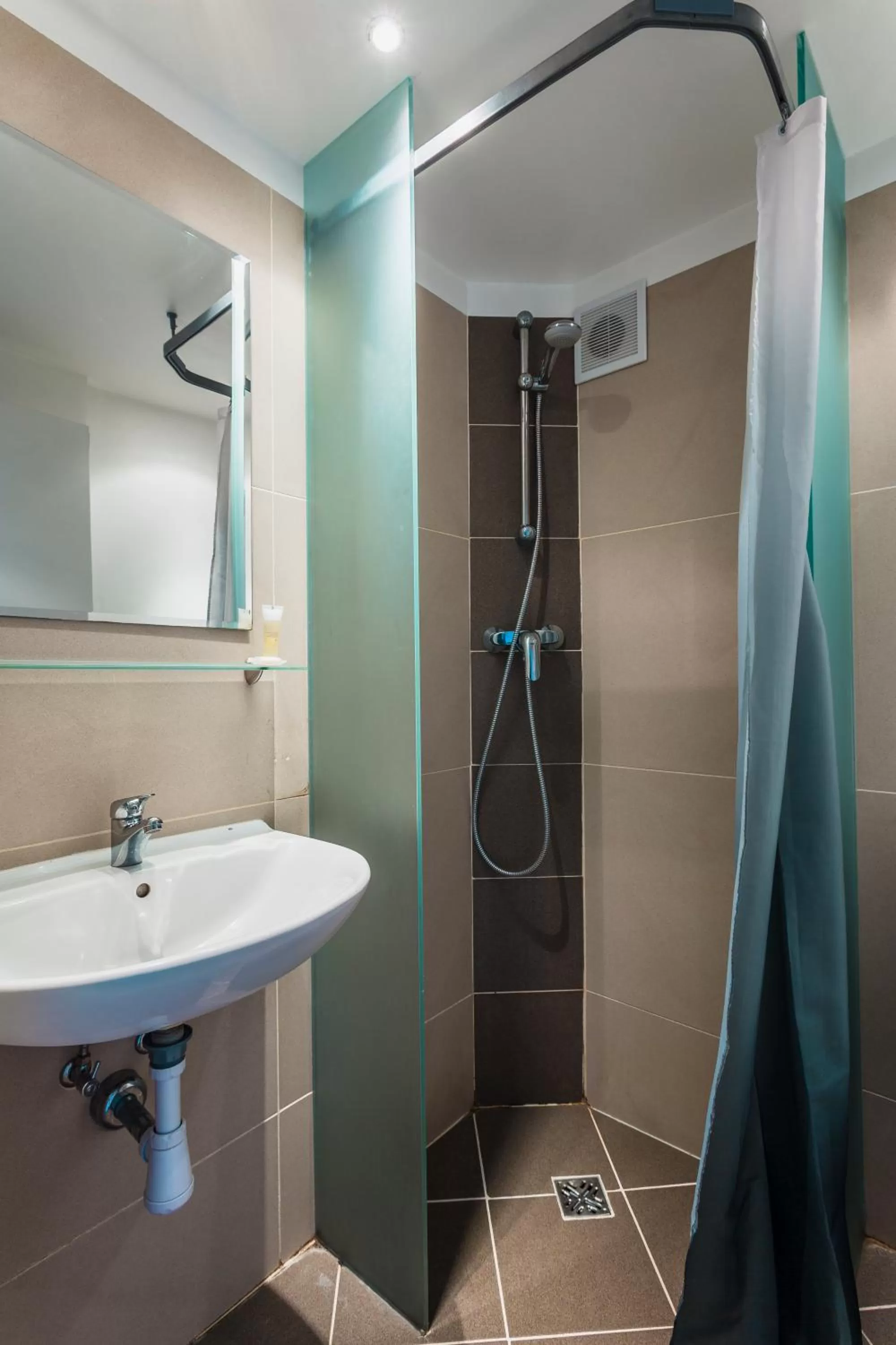 Bathroom in Copenhagen Airport Hotel