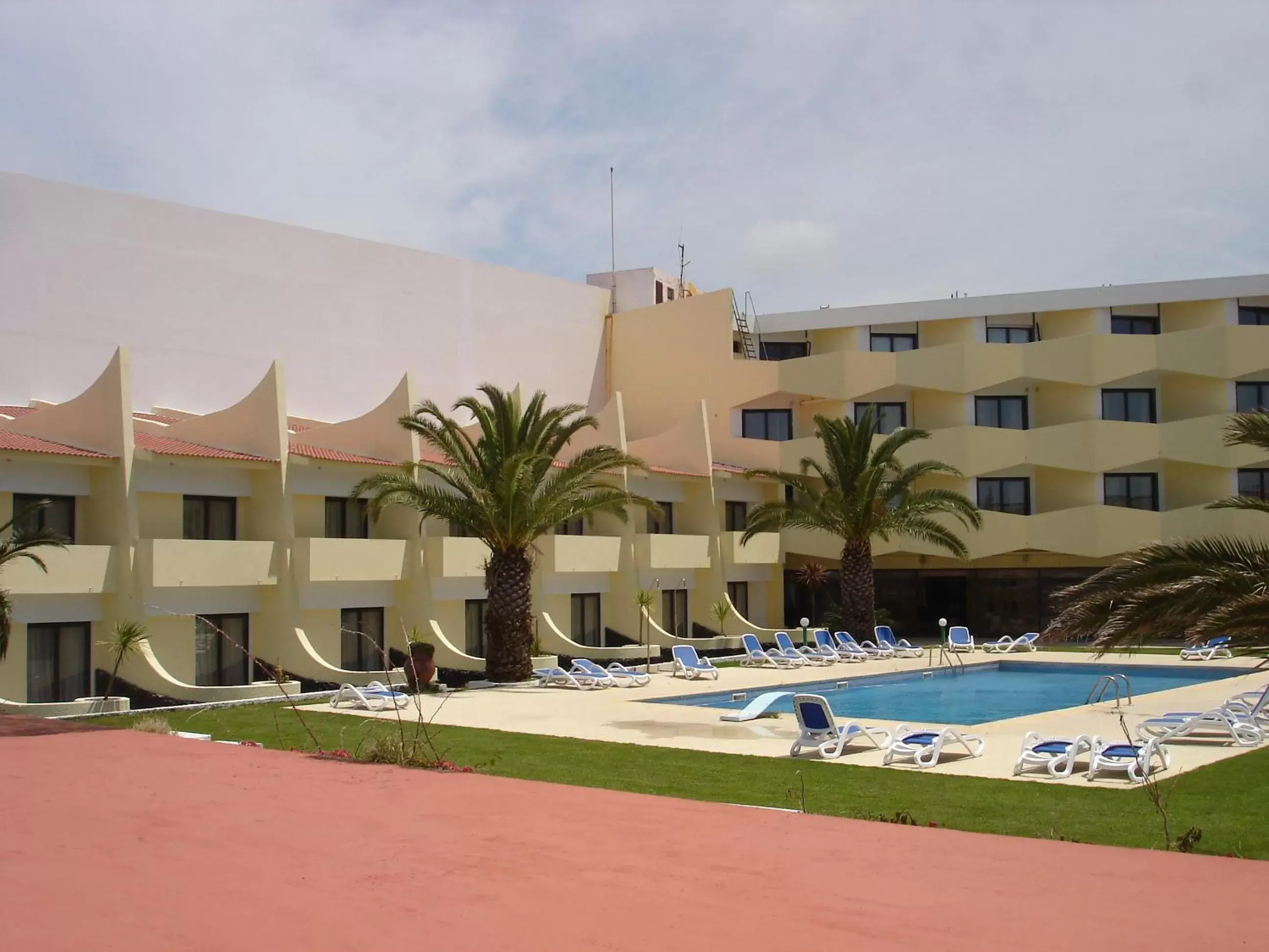 , Property Building in Hotel Caravelas