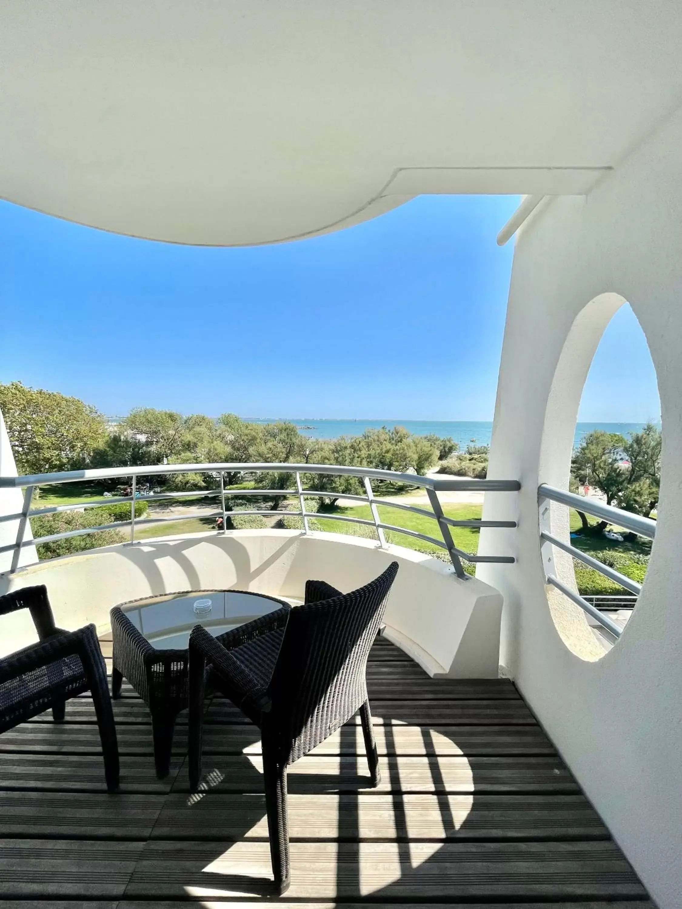 Balcony/Terrace in Hôtel Les Corallines – Thalasso & Spa