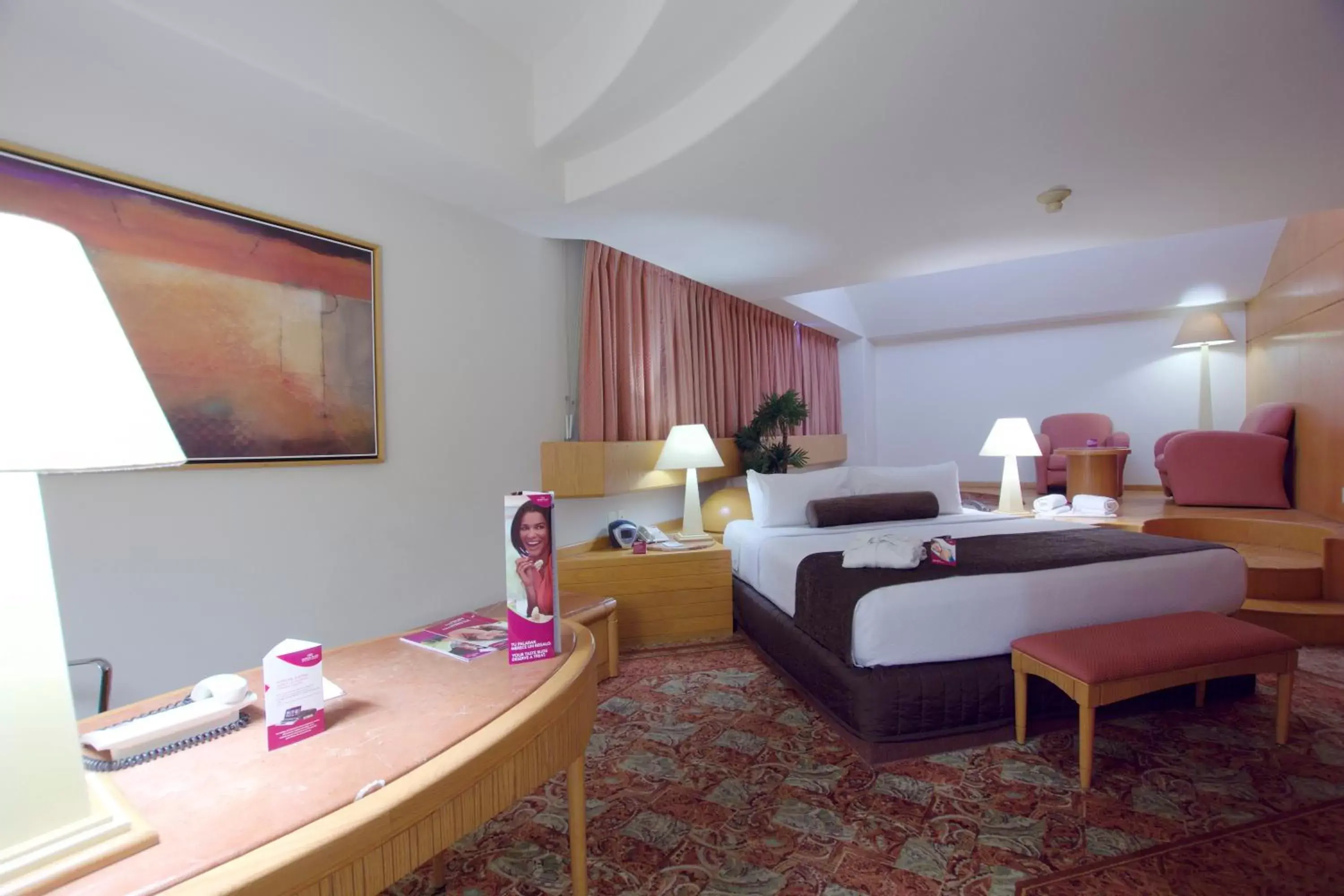 Bedroom in Crowne Plaza Hotel Mexico City North-Tlalnepantla, an IHG Hotel