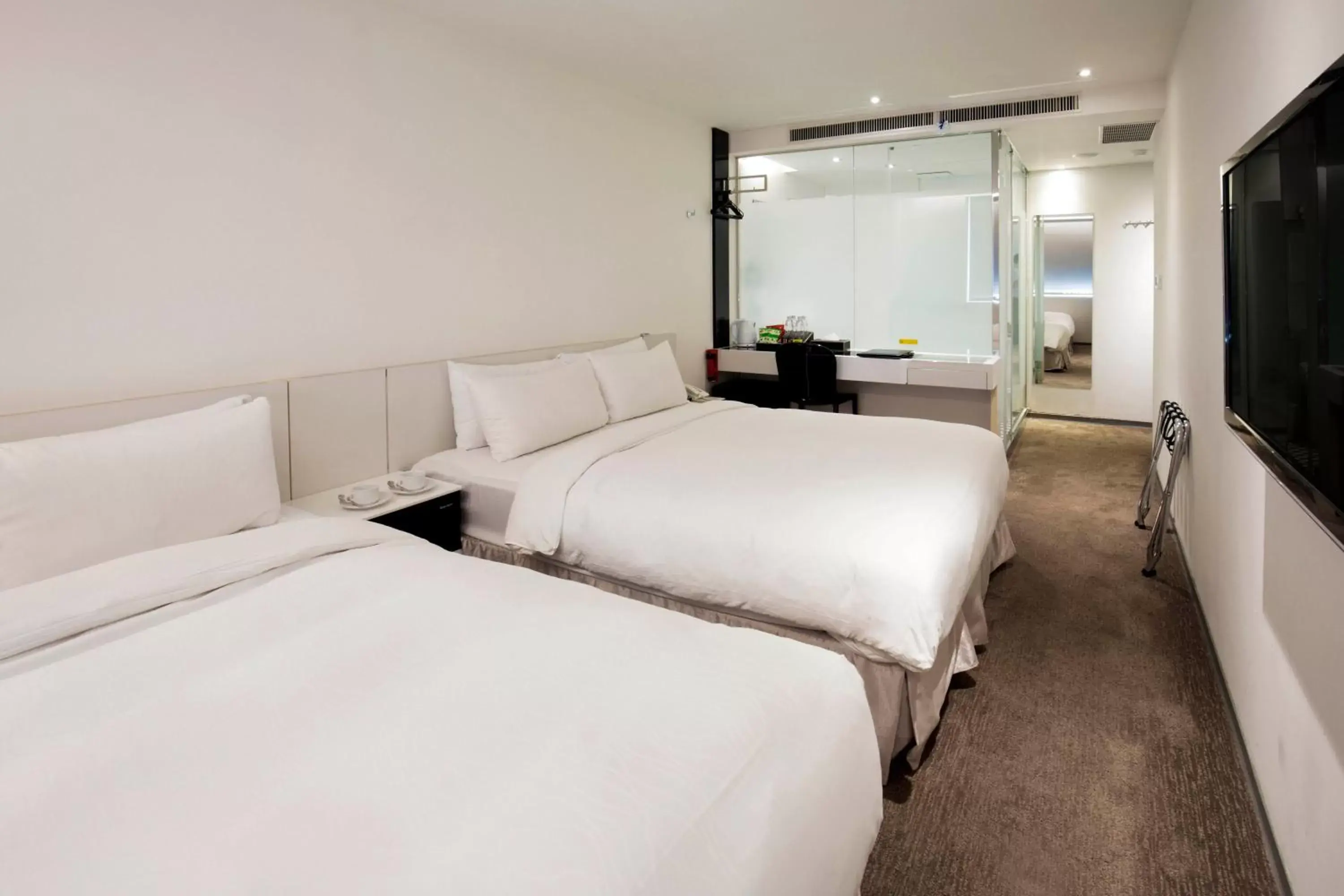 Photo of the whole room, Bed in CityInn Hotel Taipei Station Branch III Photo of the whole room, Bed in CityInn Hotel Taipei Station Branch III