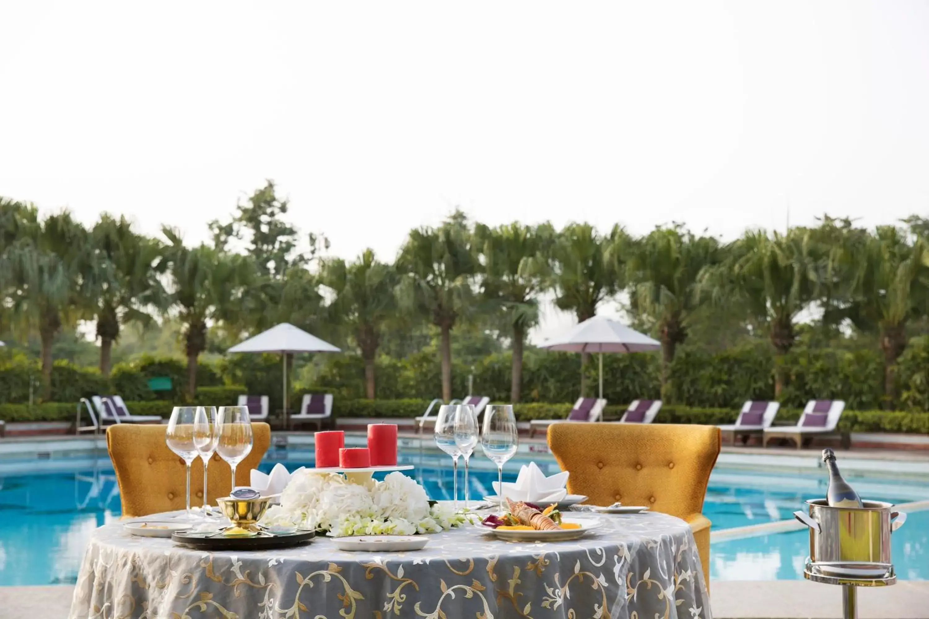 Restaurant/places to eat, Swimming Pool in Taj Palace, New Delhi