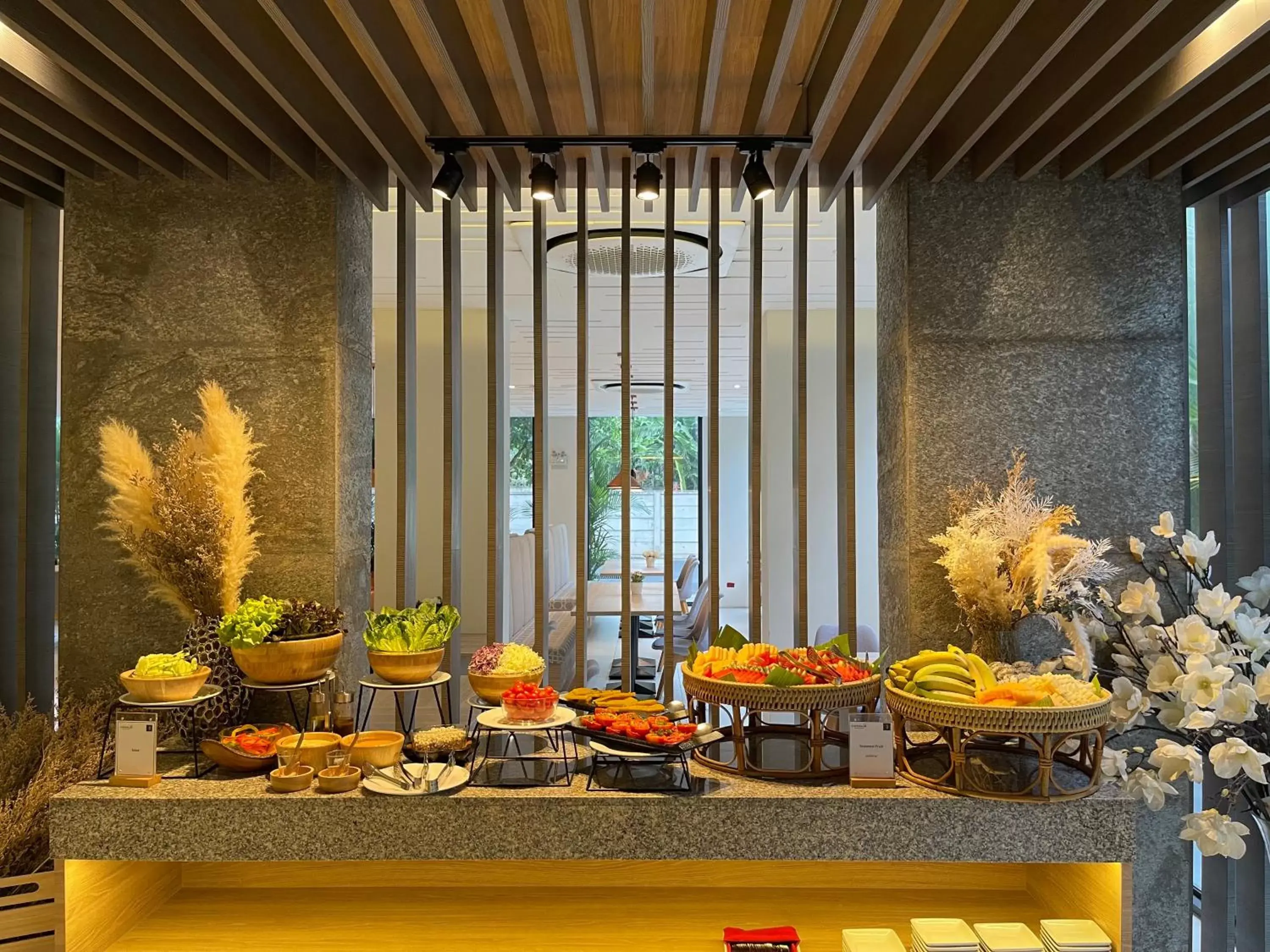 Restaurant/places to eat, Food in Canalis Suvarnabhumi Airport Hotel