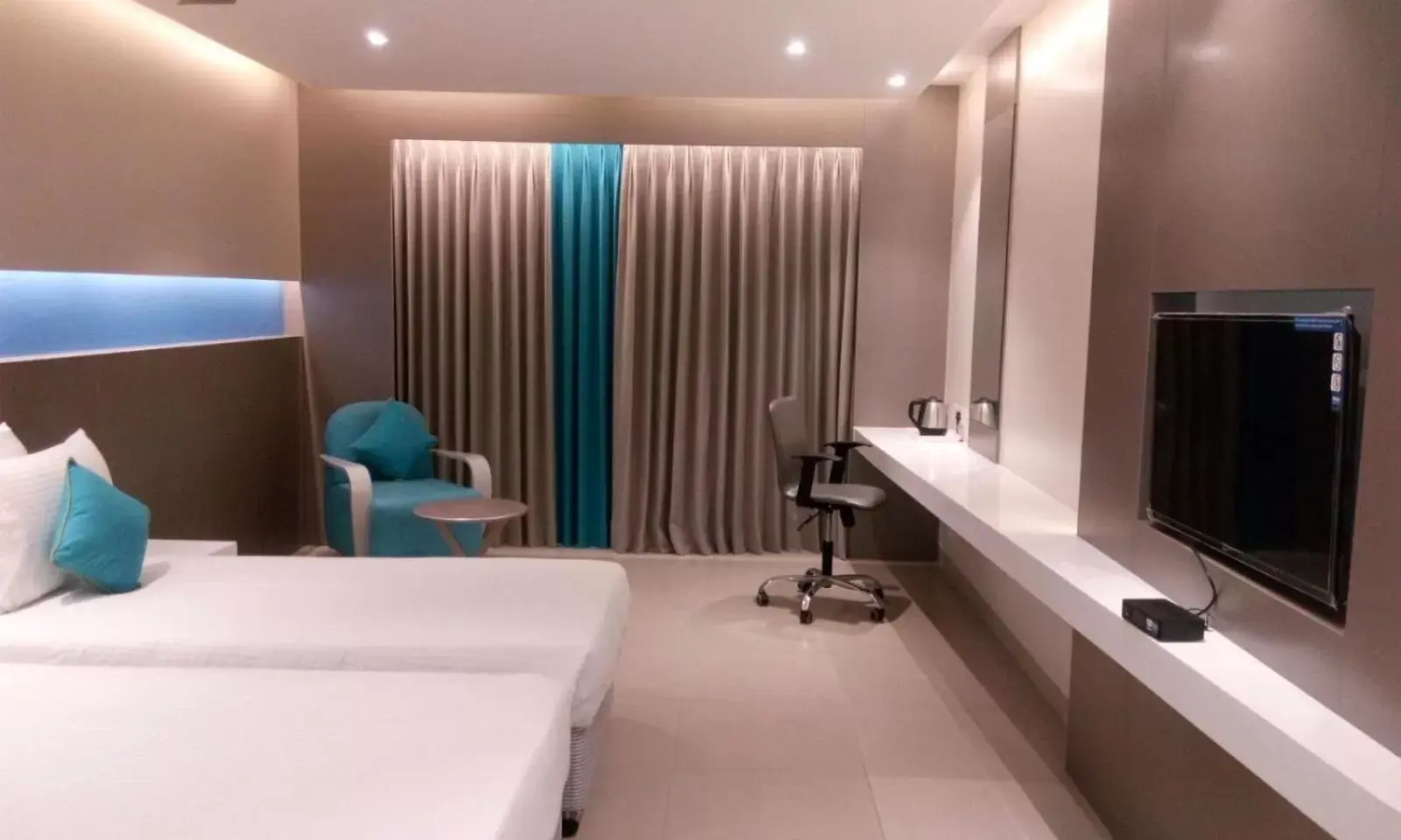 Photo of the whole room, Bed in ZIBE Coimbatore by GRT Hotels Photo of the whole room, Bed in ZIBE Coimbatore by GRT Hotels