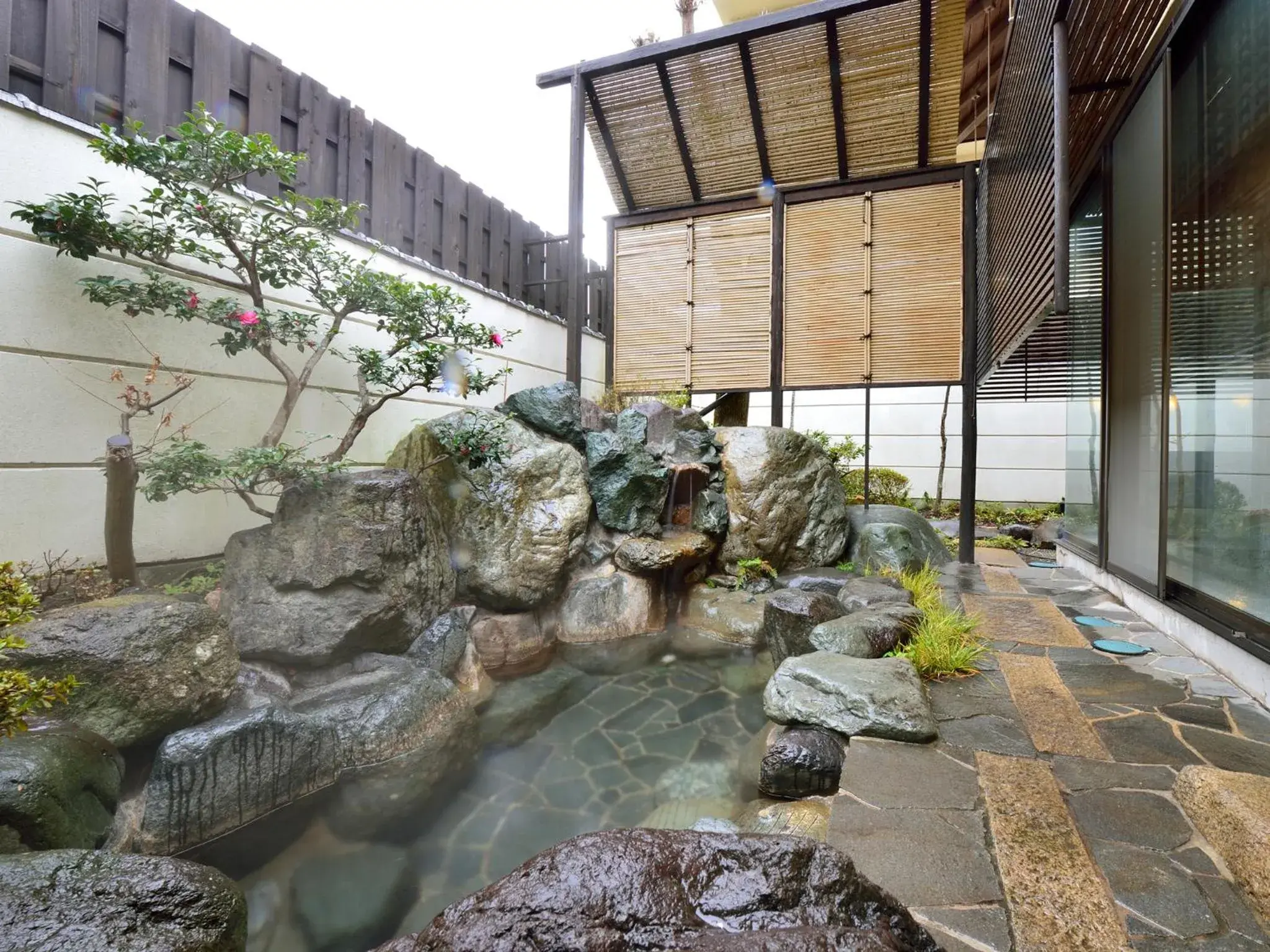 Open Air Bath in Hotel Hagoromo