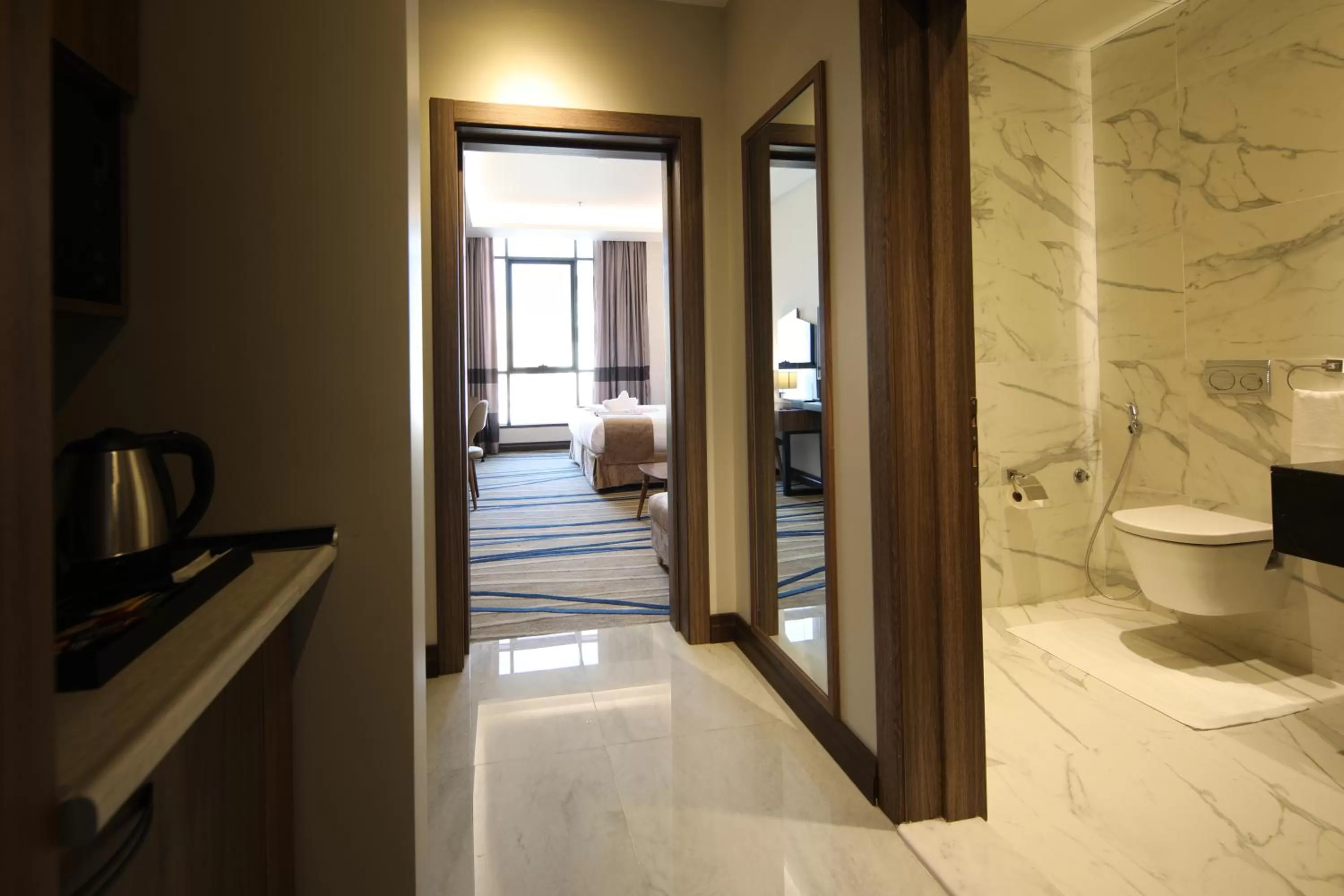 Shower in Gladiolus Hotel