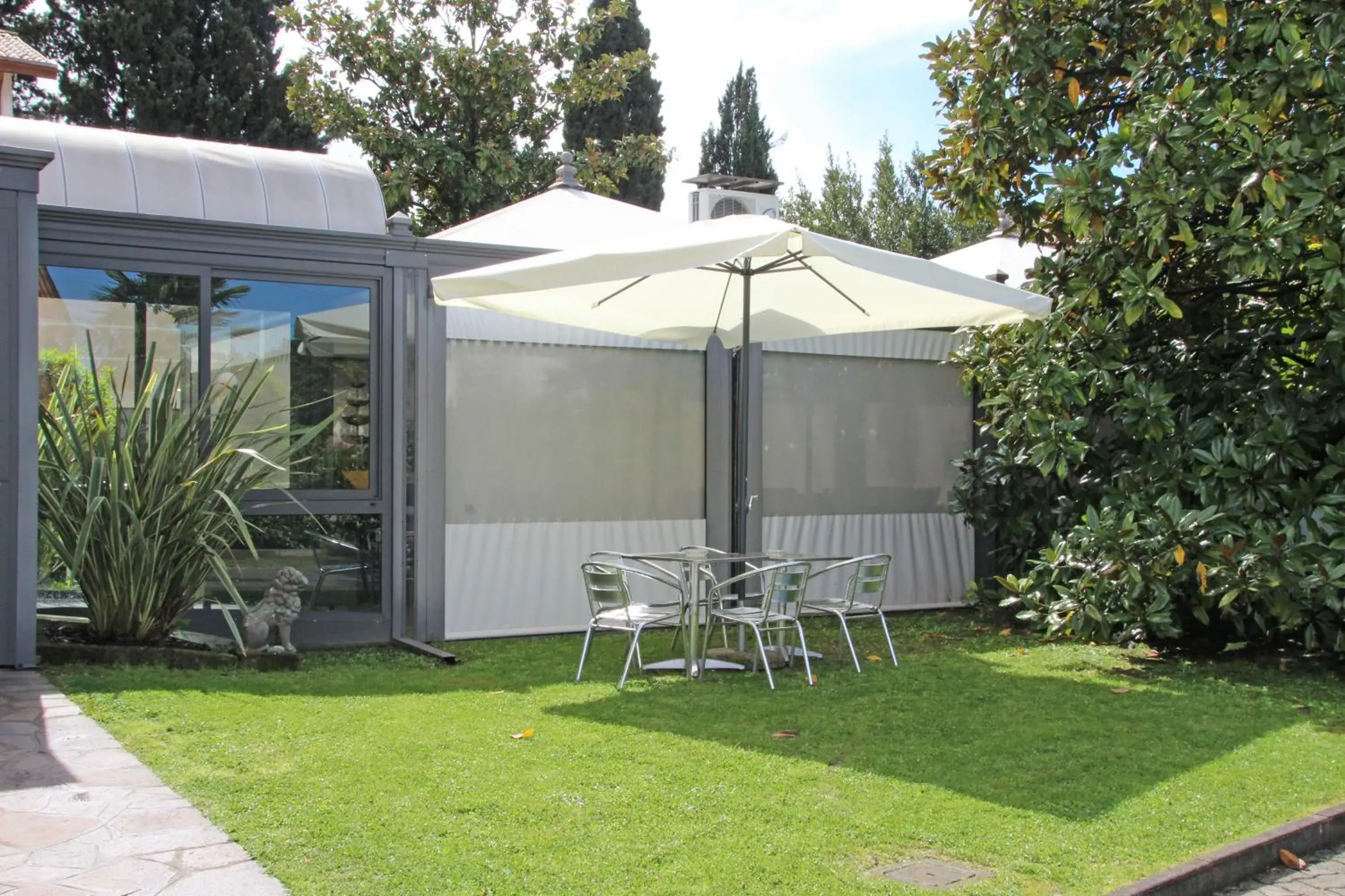 Meeting/conference room, Garden in Park Hotel Villa Leon d'Oro