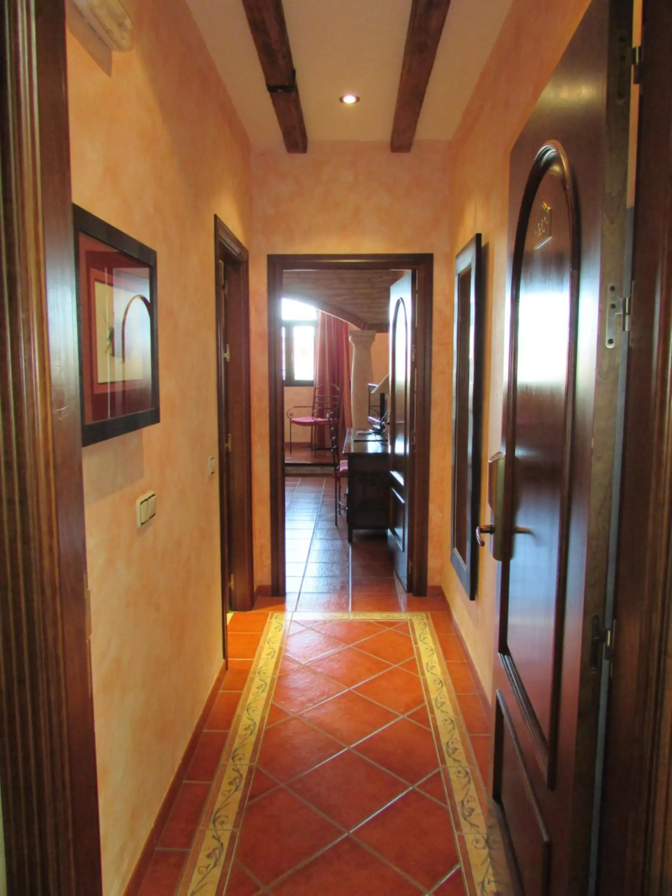 Dining area in Hotel Real Castillo