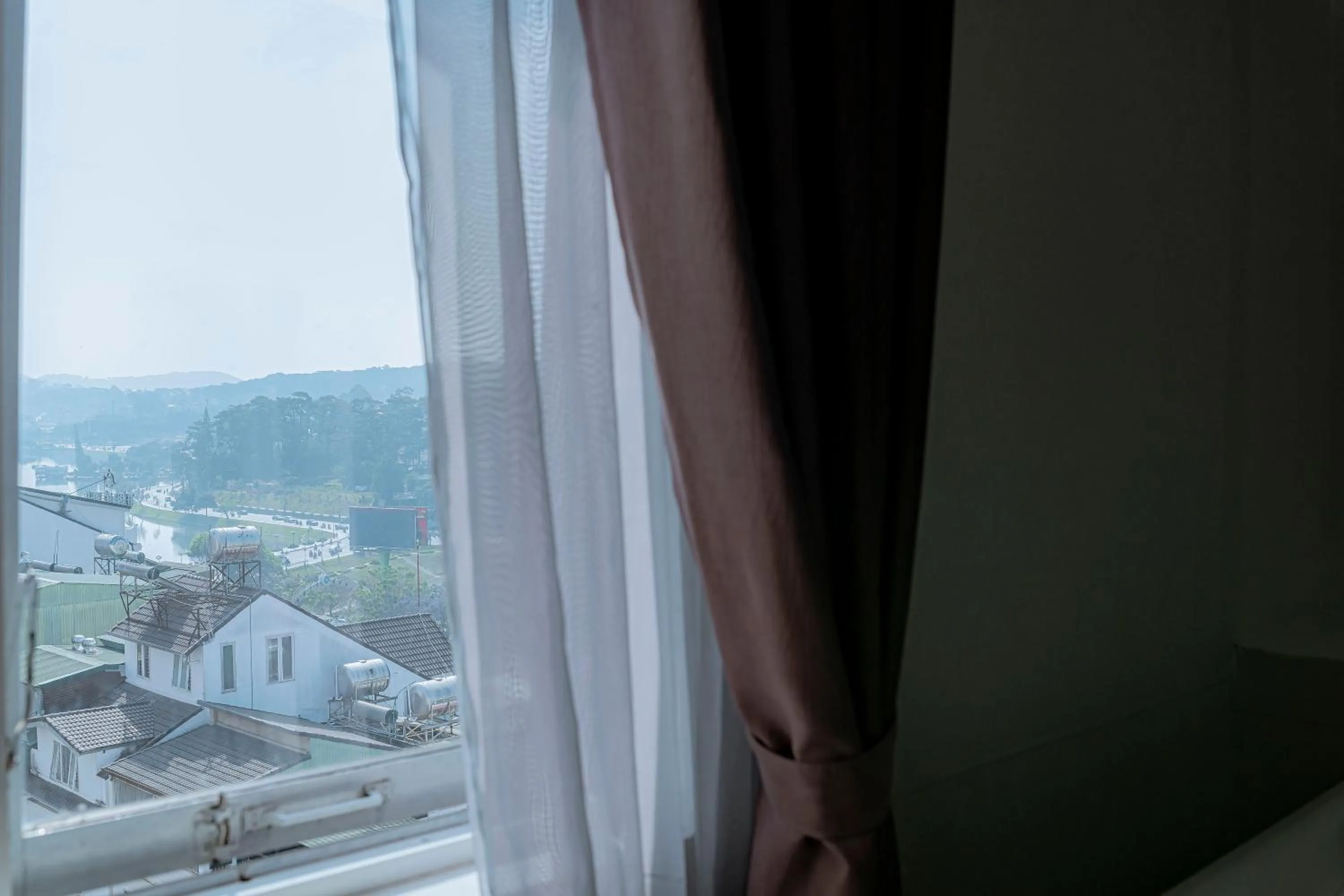 Ken's Backpackers Hotel