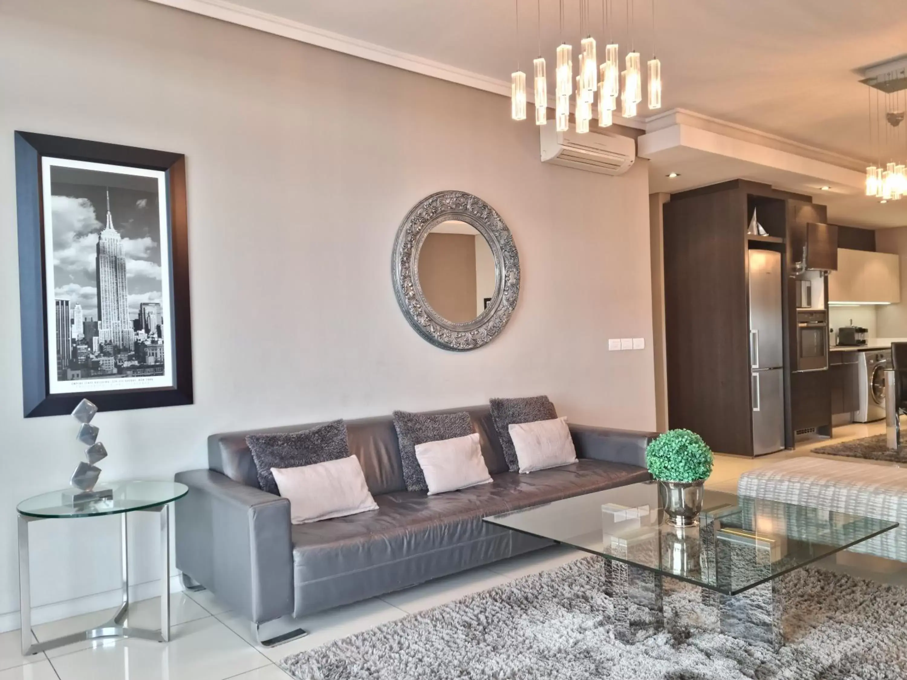 Living room, Seating Area in The Residences at Crystal Towers