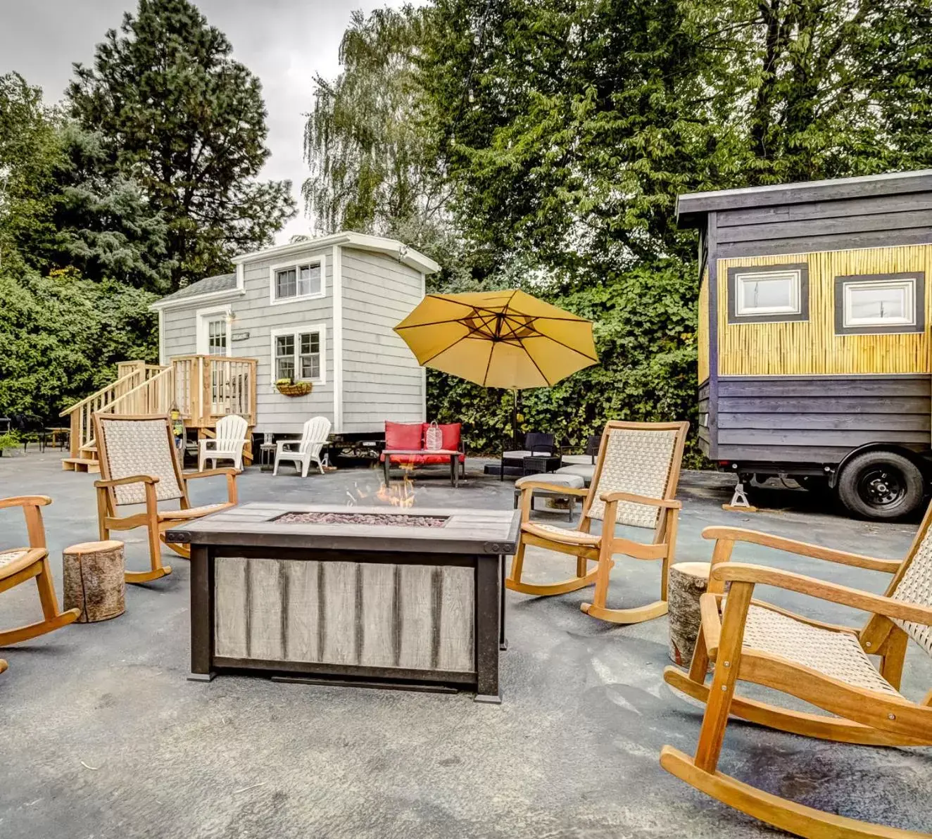 Property building, Patio/Outdoor Area in Tiny Digs - Hotel of Tiny Houses