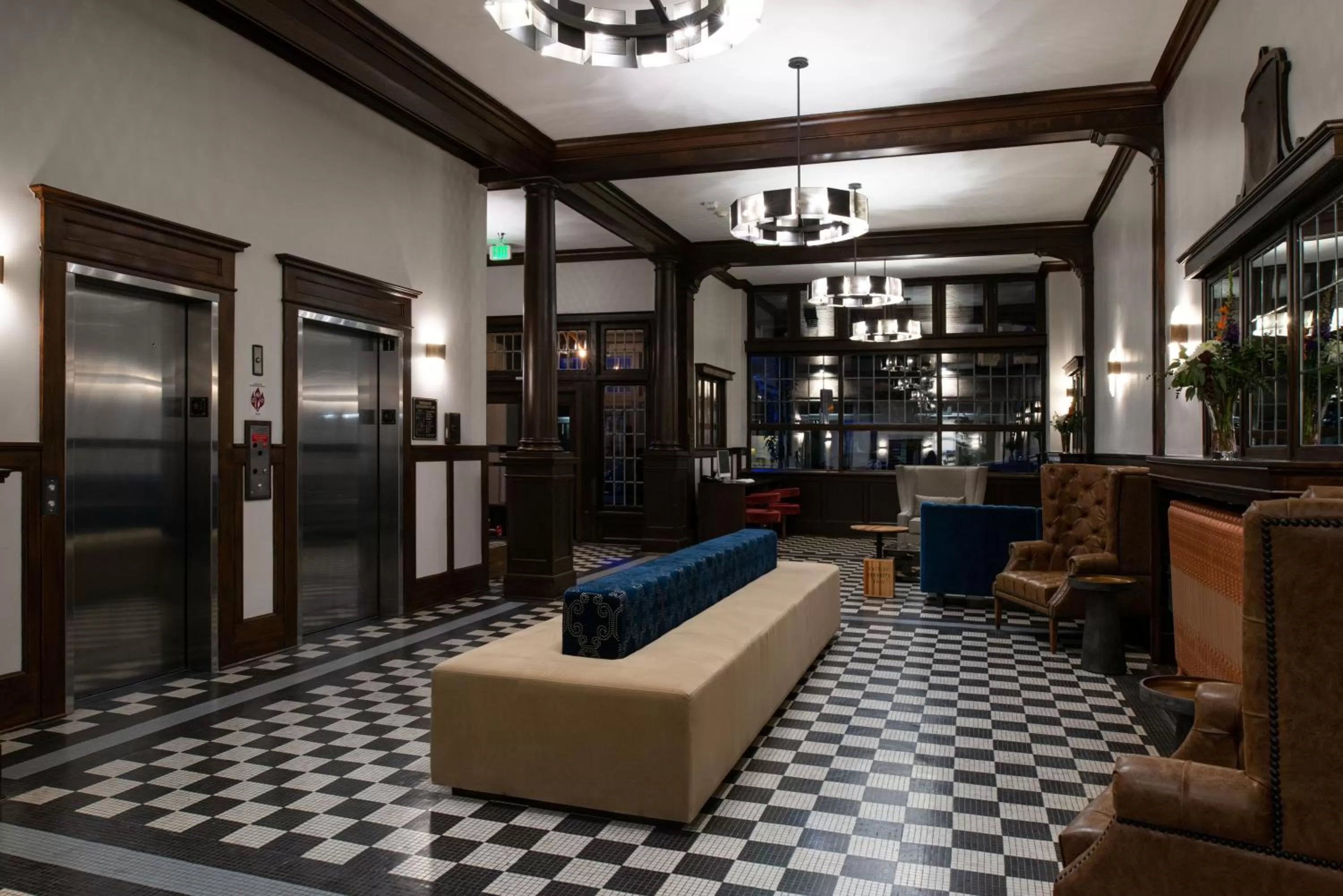 Lobby or reception in Hotel Indigo Spokane Downtown by IHG