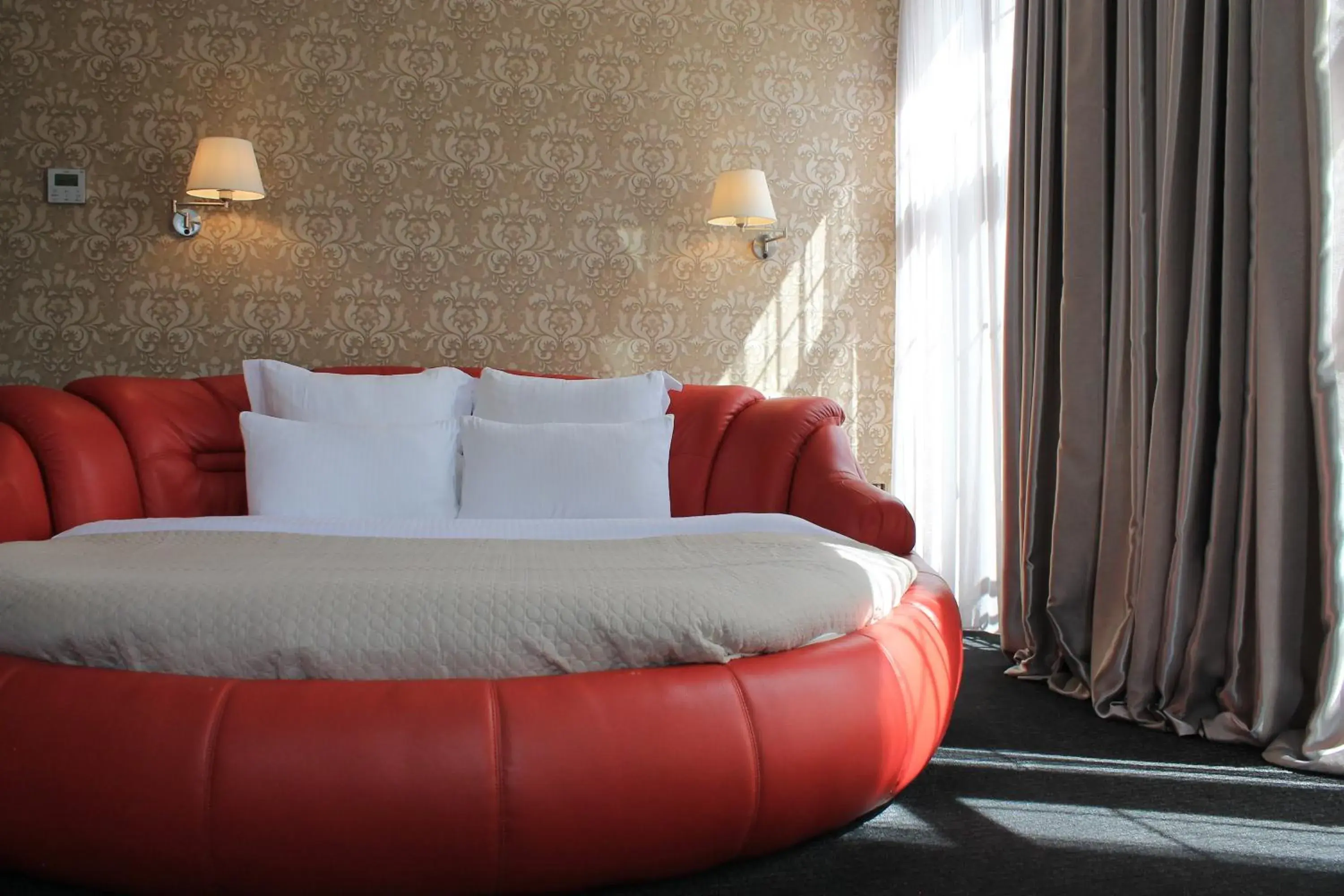 Bed in Redline Hotel